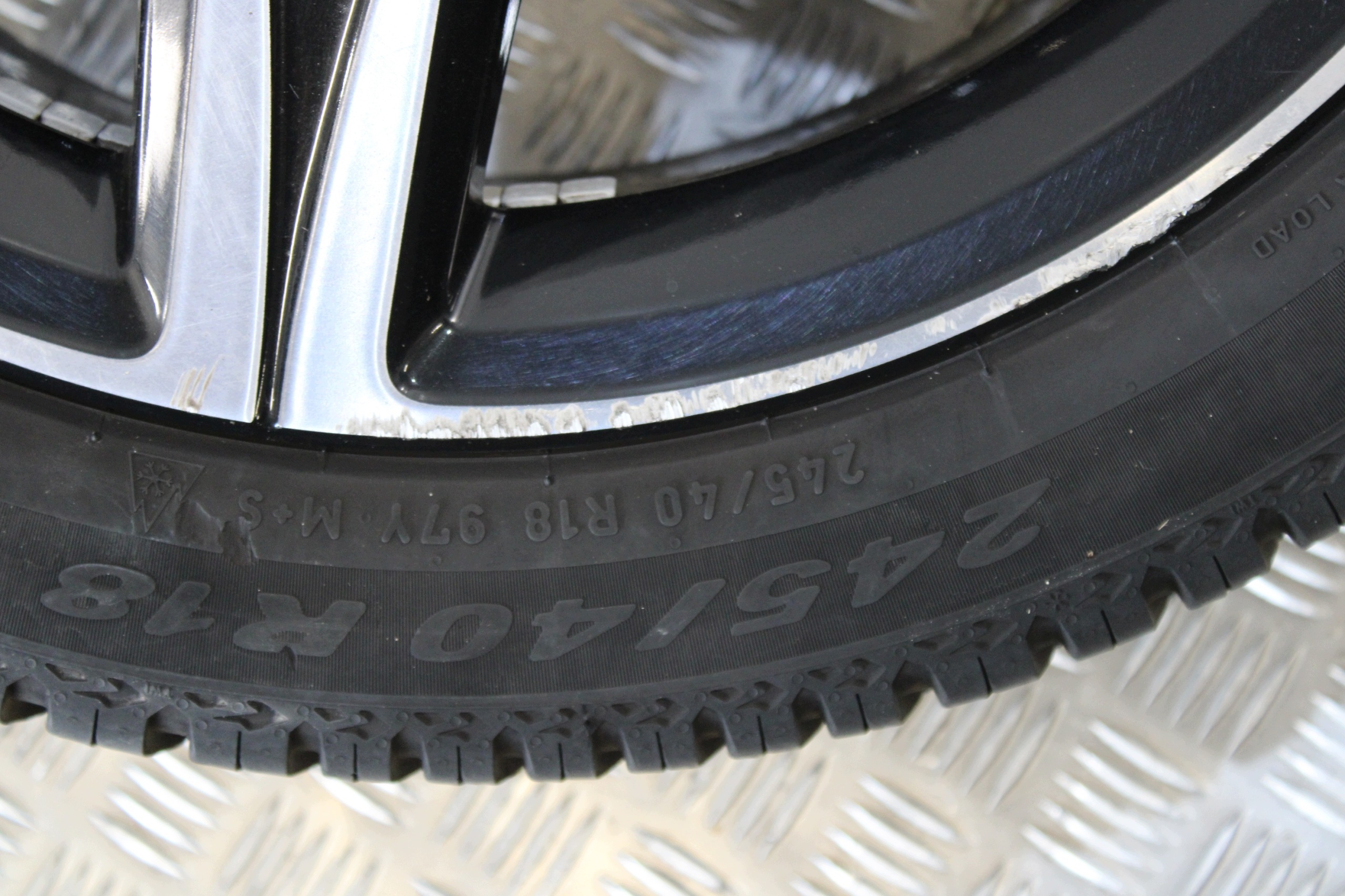 wheels discs disc 245/40 R18 MERCEDES C-KLASA W205 1.6 CDI
