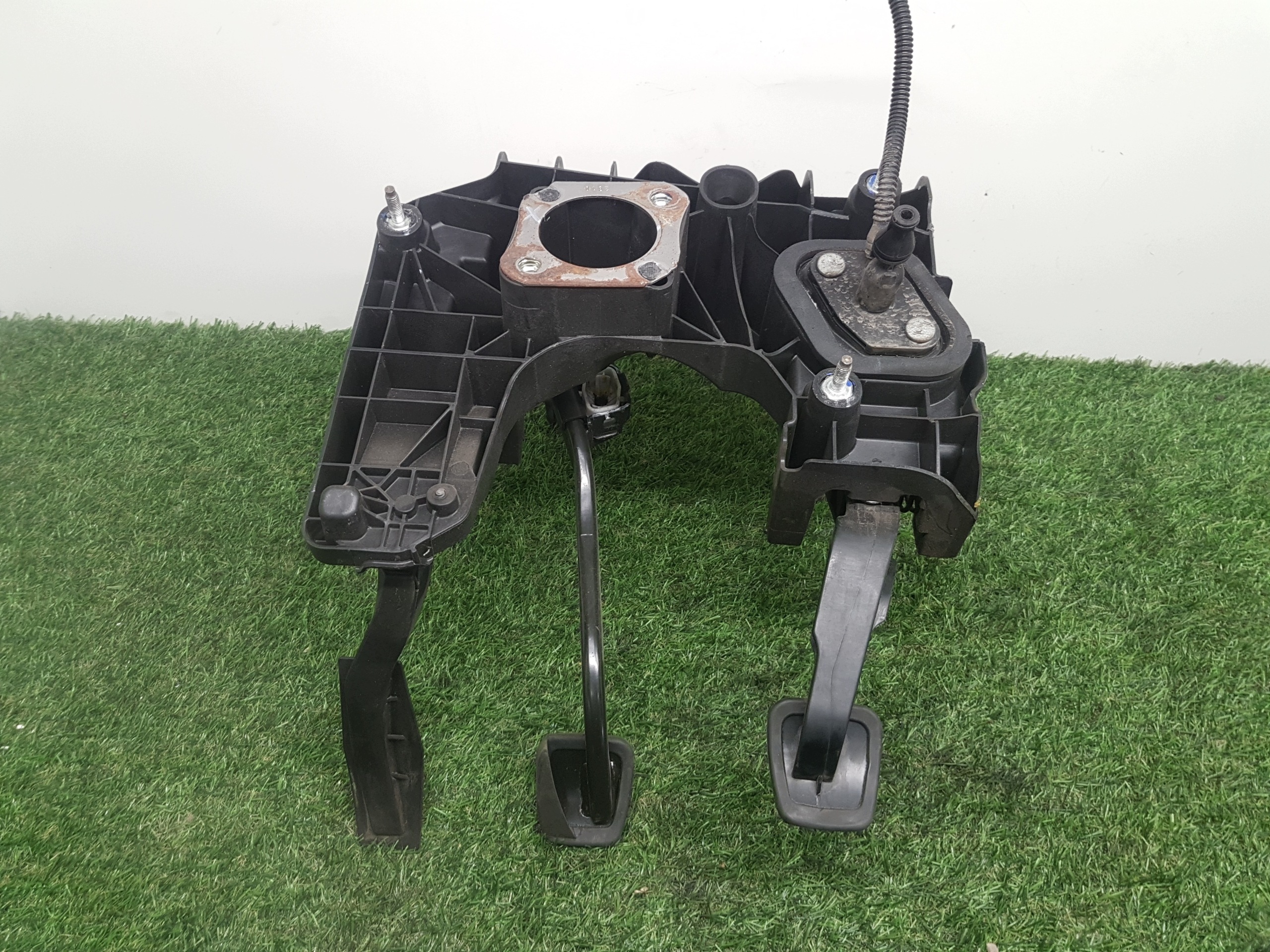 pedale KOMPLET OPEL INSIGNIA 13228166 13237352
