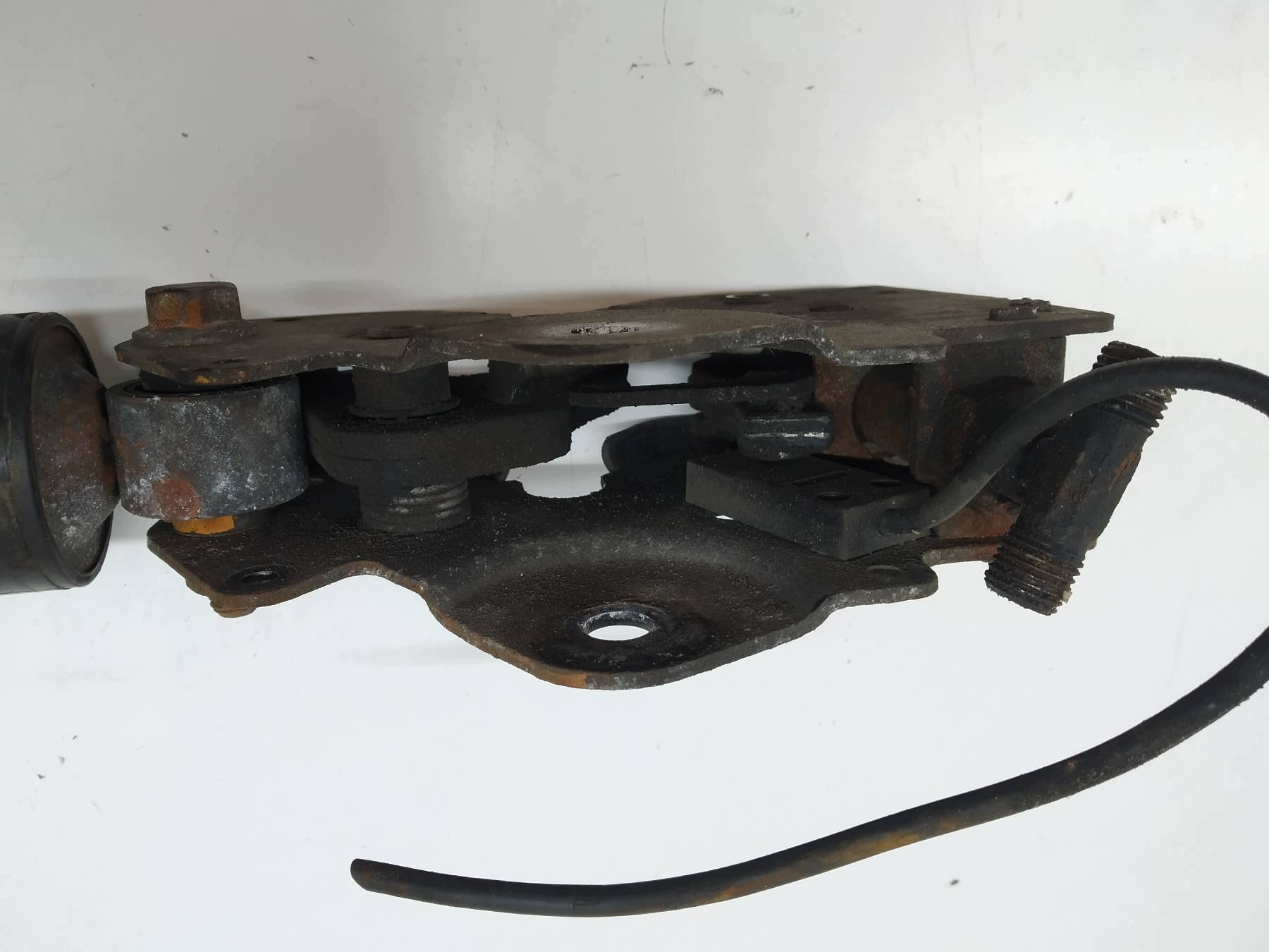 shock absorber lock cabs 1935773 DAF XF (2012-2016) 106 Euro 6 440 FT