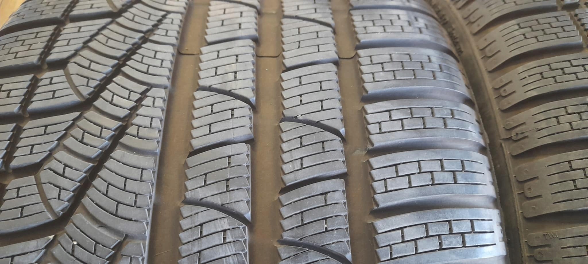 PIRELLI WINTER SOTTOZERO 295/30R20 97V 2018