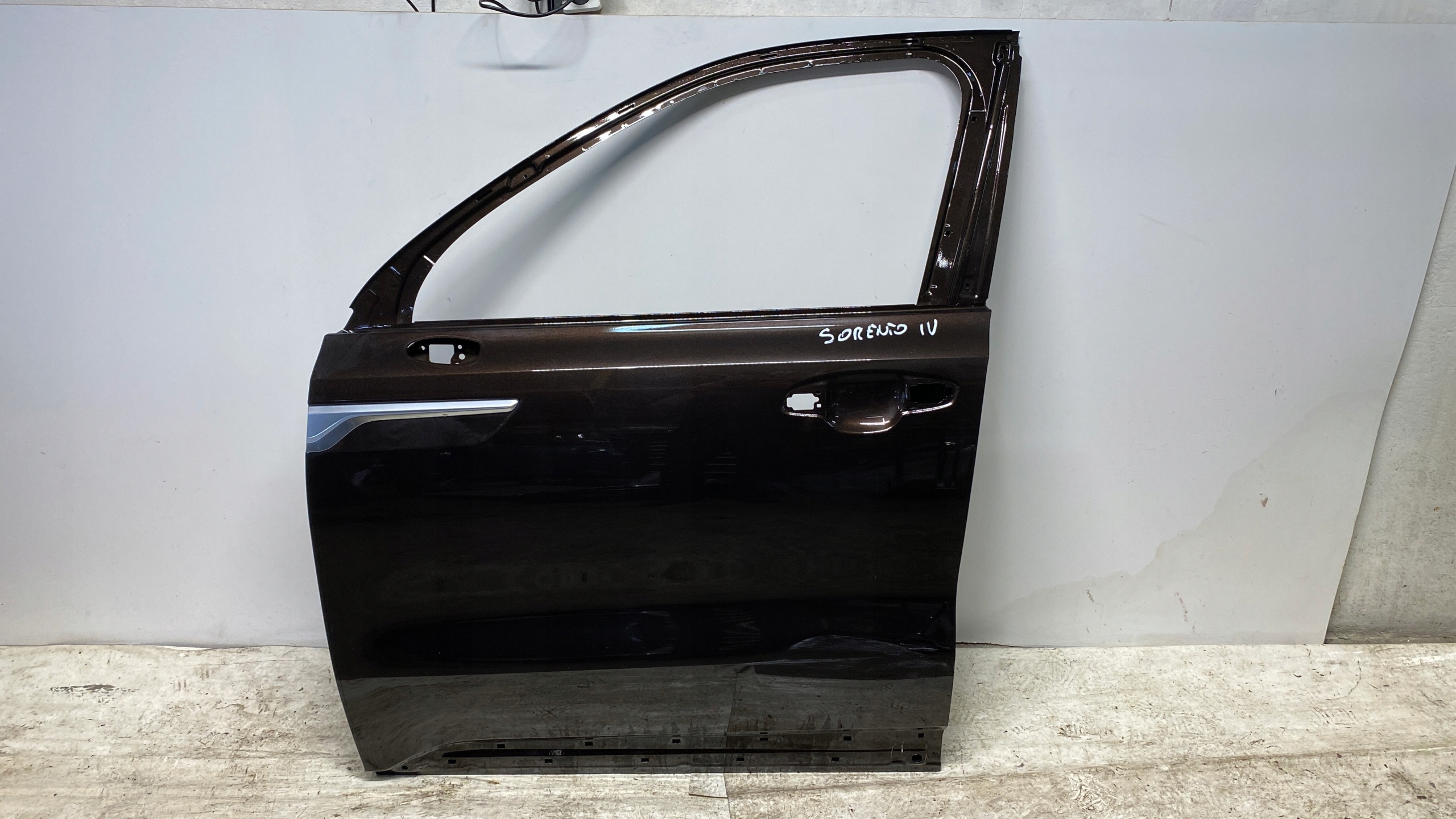 KIA SORENTO IV door left left front front 20-25