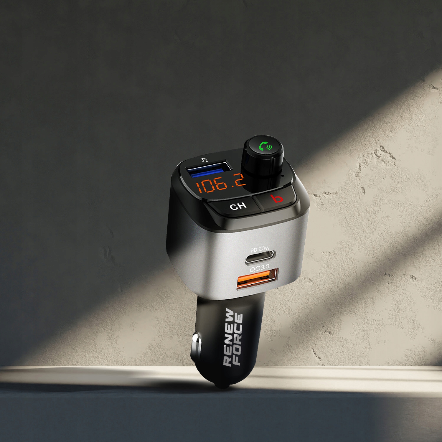 NAJMOCNIEJSZY Transmiter bluetooth FM samochodowy ładowarka 36W QC3.0 USB-C Cechy dodatkowe wbudowany mikrofon wyświetlacz