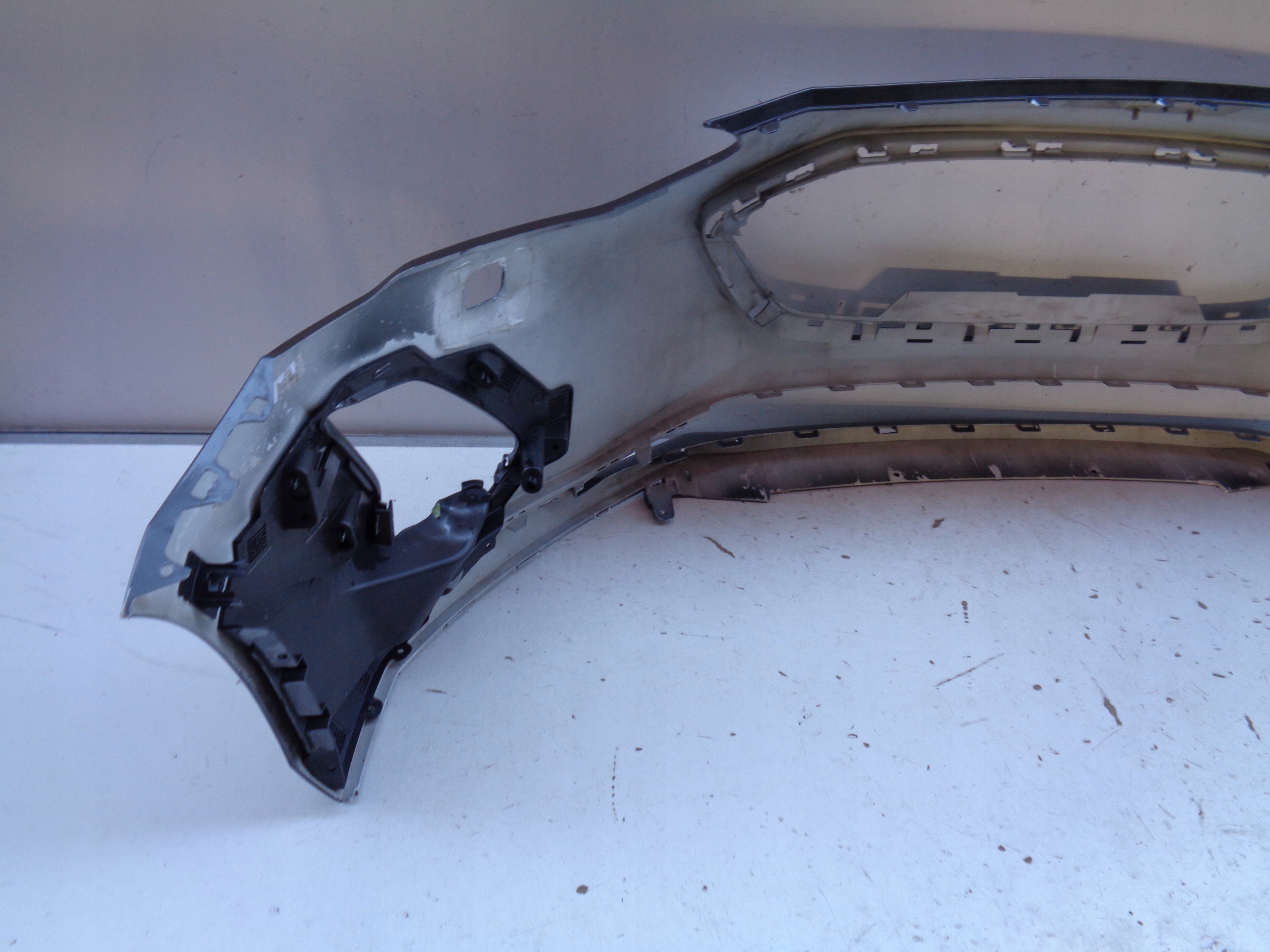 FRONTSTOSSSTANGE FORD FOCUS MK4 18- NR 43832
