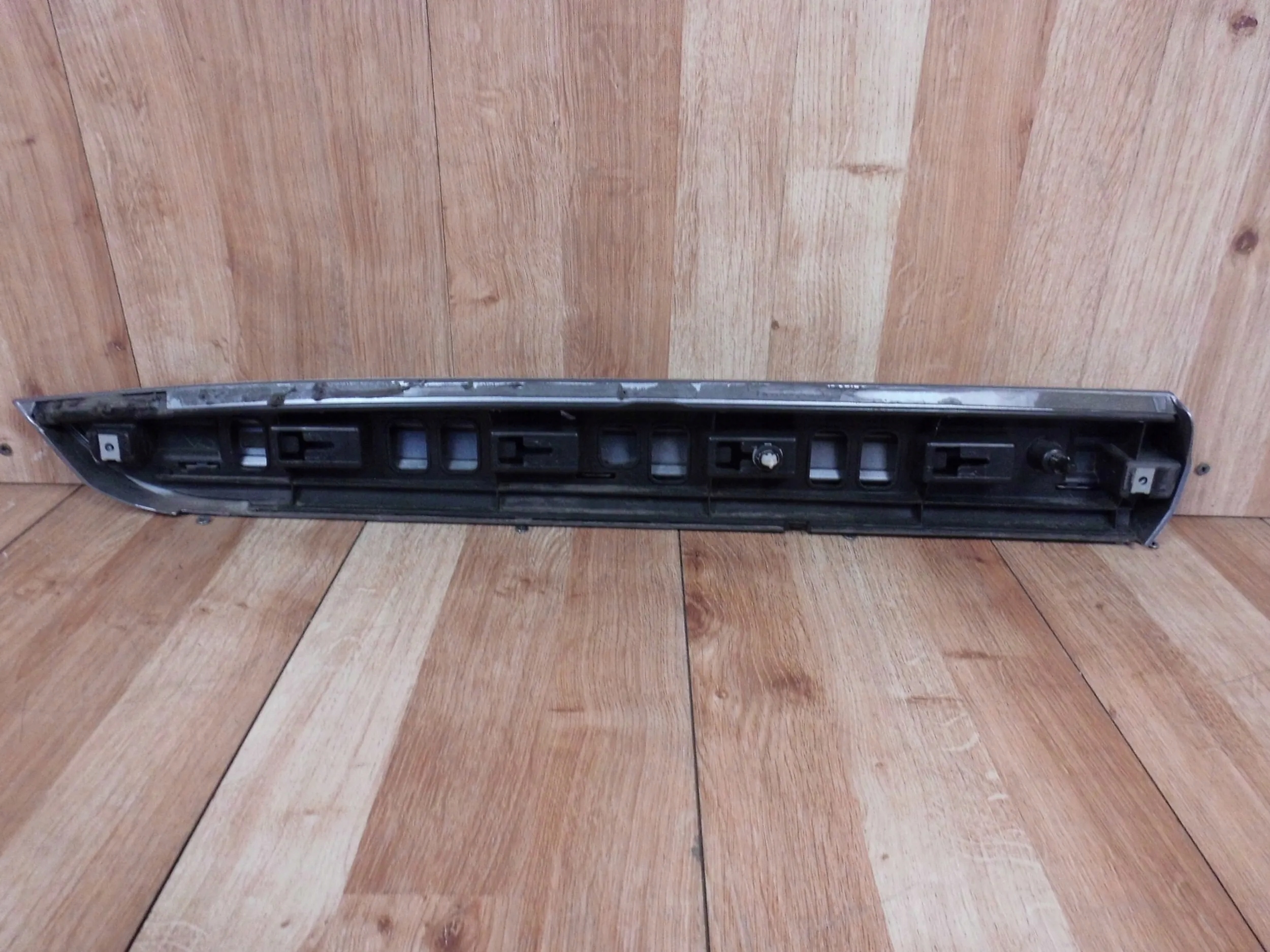 VW Arteon moulding door left rear part cap