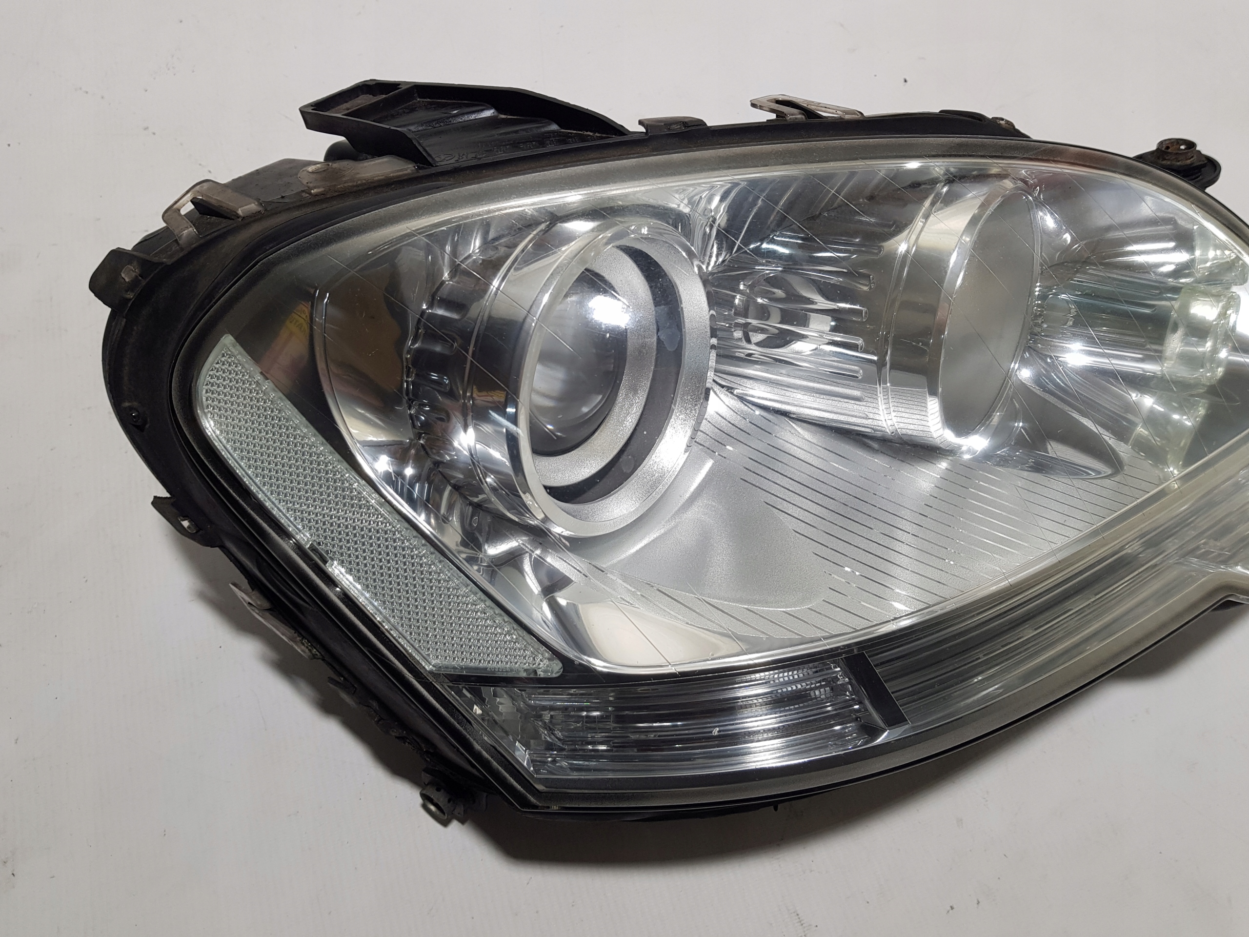 light right front MERCEDES ML W164 LIFT H7 UK