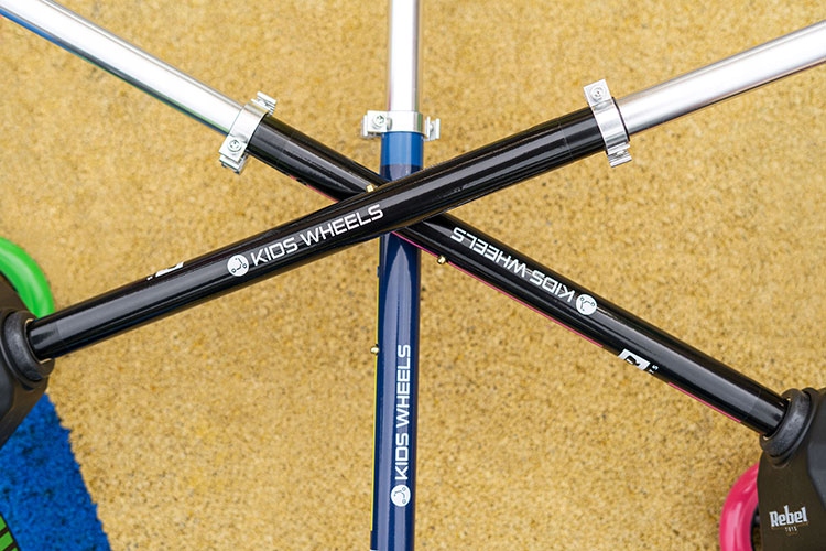 TRÓJKOŁOWA HULAJNOGA BALANSOWA ANTYPOSLIZGOWA 50KG Liczba kół 3