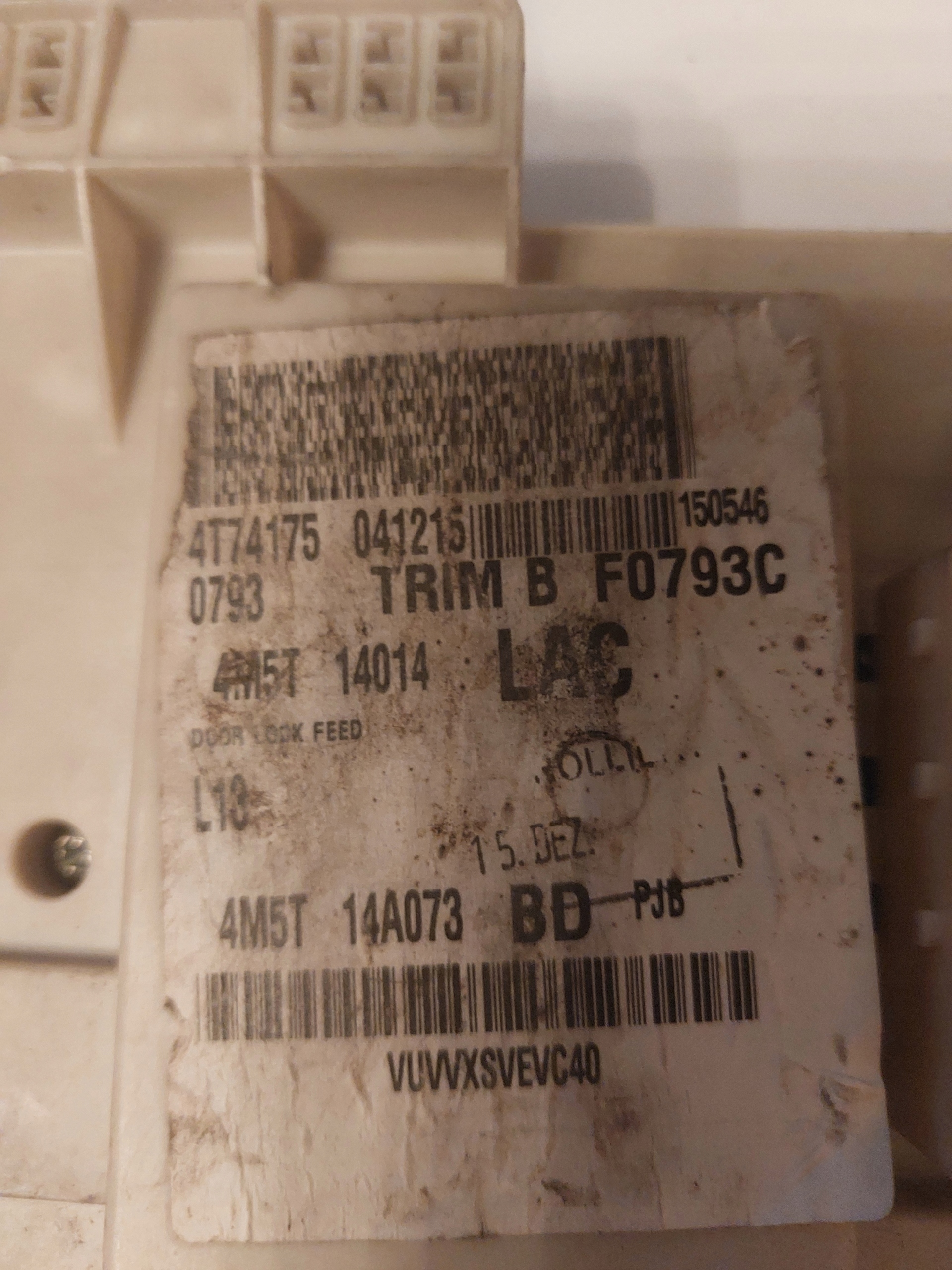 Module fusibles FORD FOCUS MK2 1.6 TDCI 4M5T14A073-BD