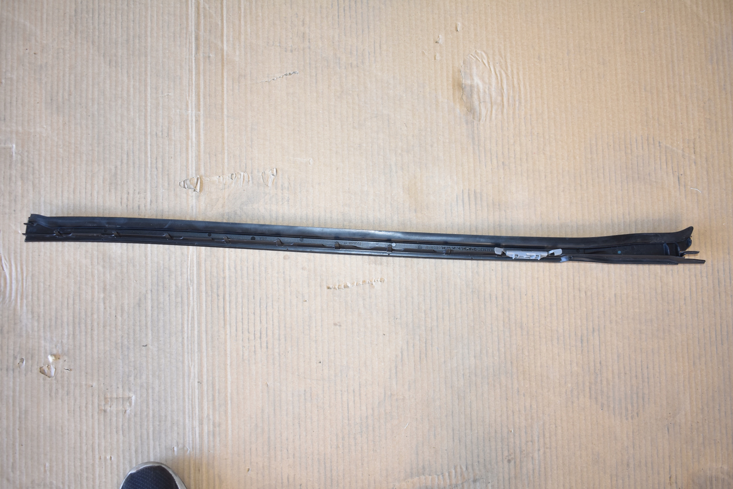 IDEALNA moulding windows left PIANO BMW G05 1