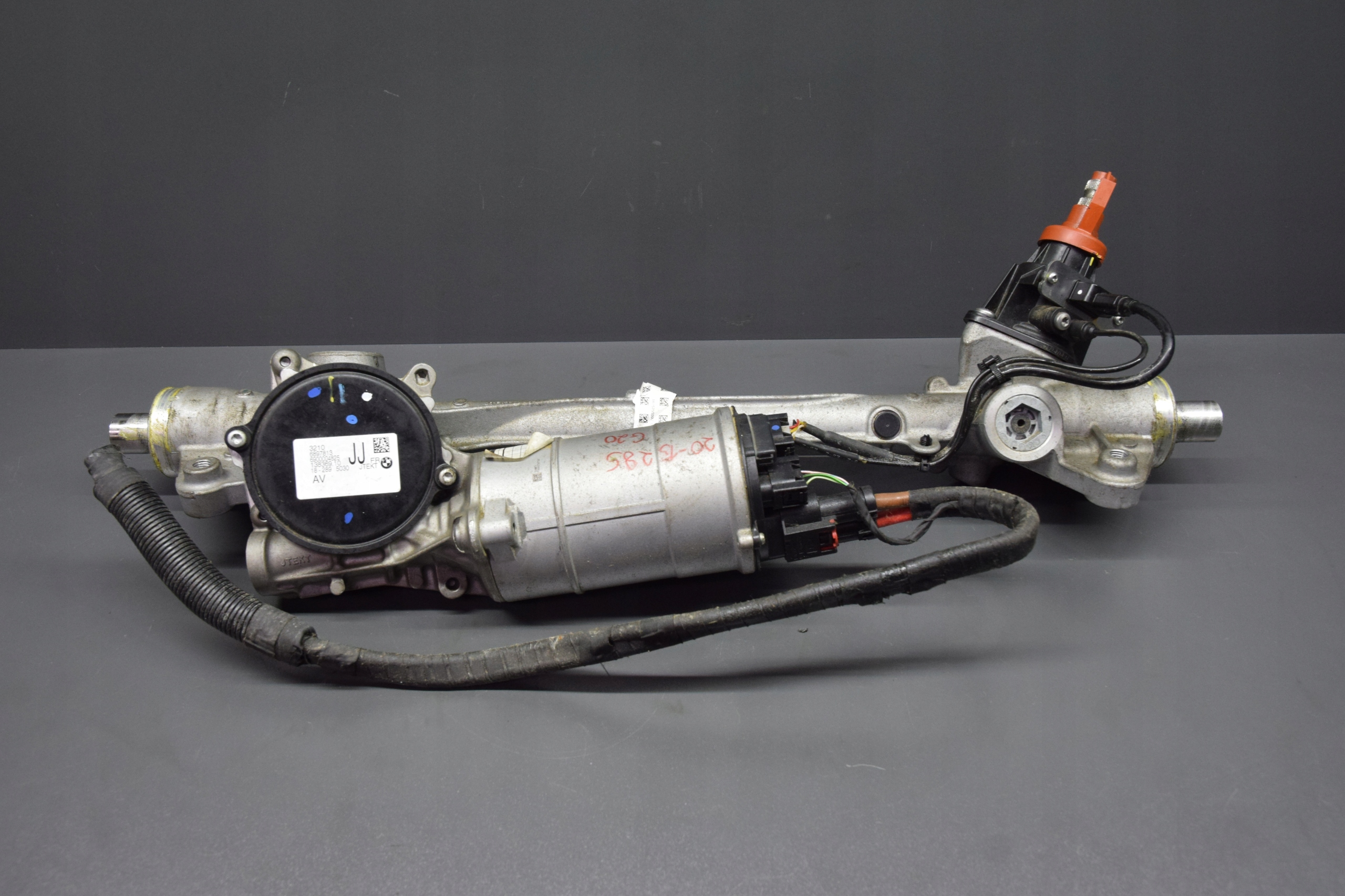 UKLAD servo control BMW 3 G20 G21 4x4 JJ