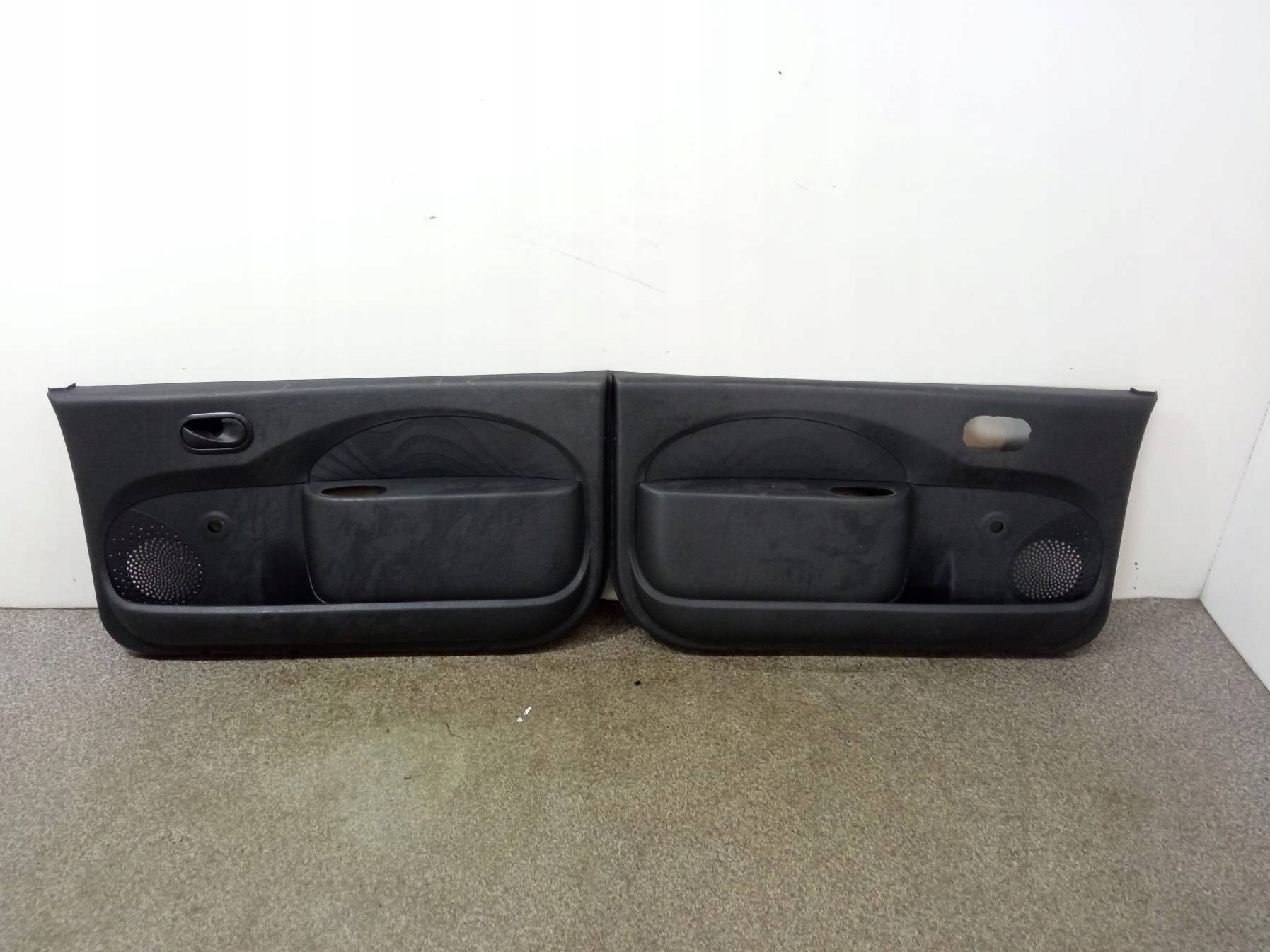 upholstery side left right front 3D KOMPLET Renault Twingo II (2007-2014 )