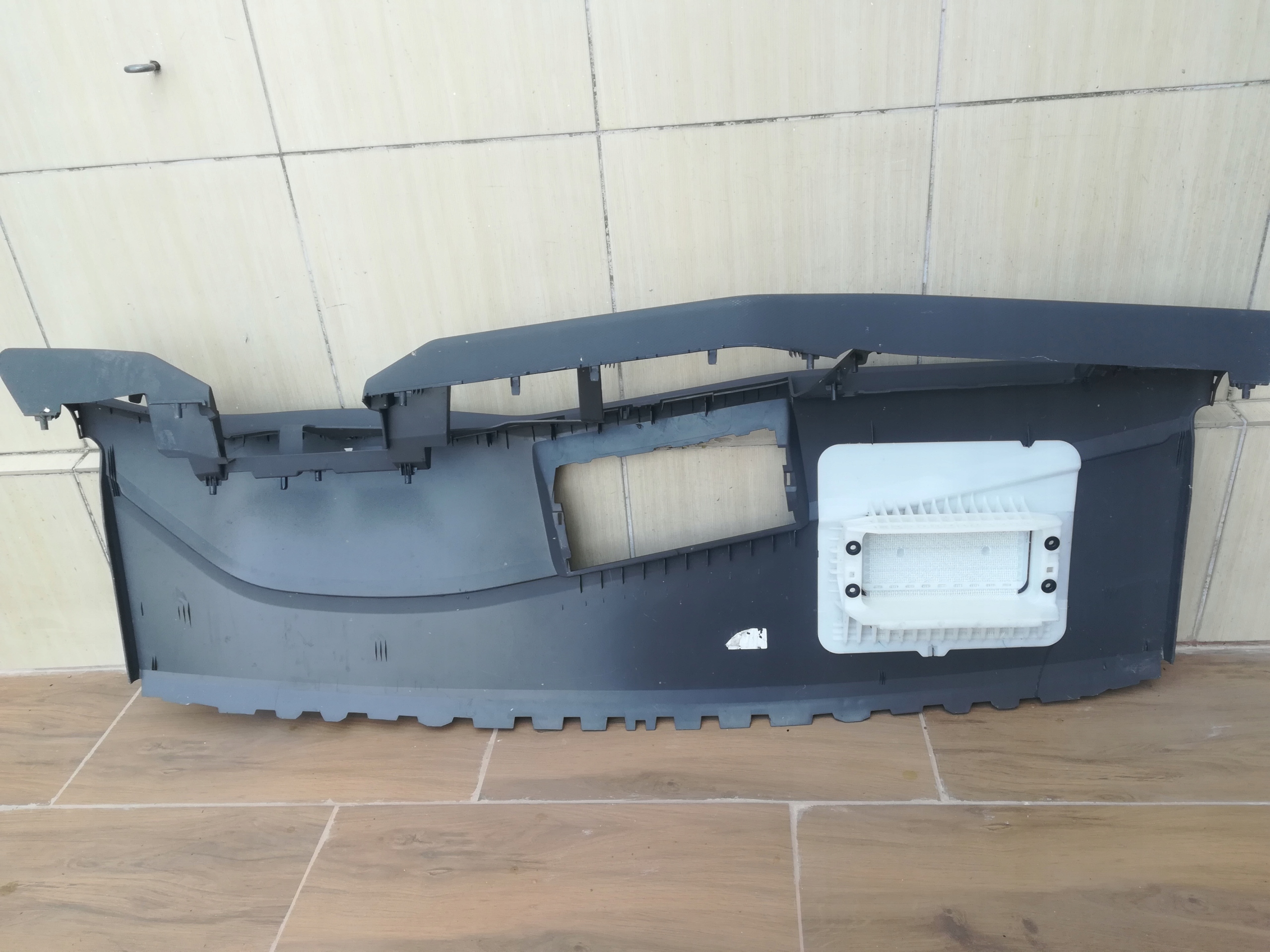 консоль торпеда vw MULTIVAN T7 7T1857003M оригинал
