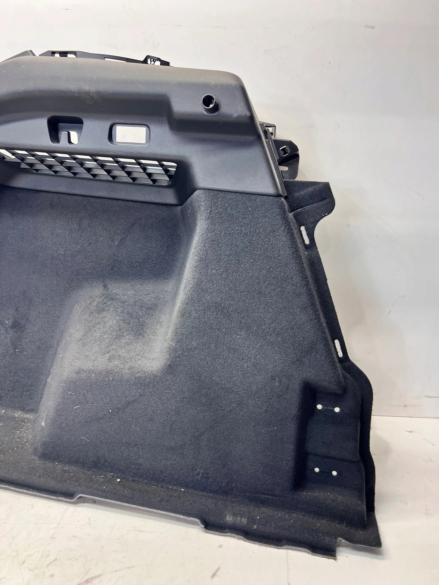 boot upholstery left AUDI Q4 E-TRON SPORTBACK 89E863879H