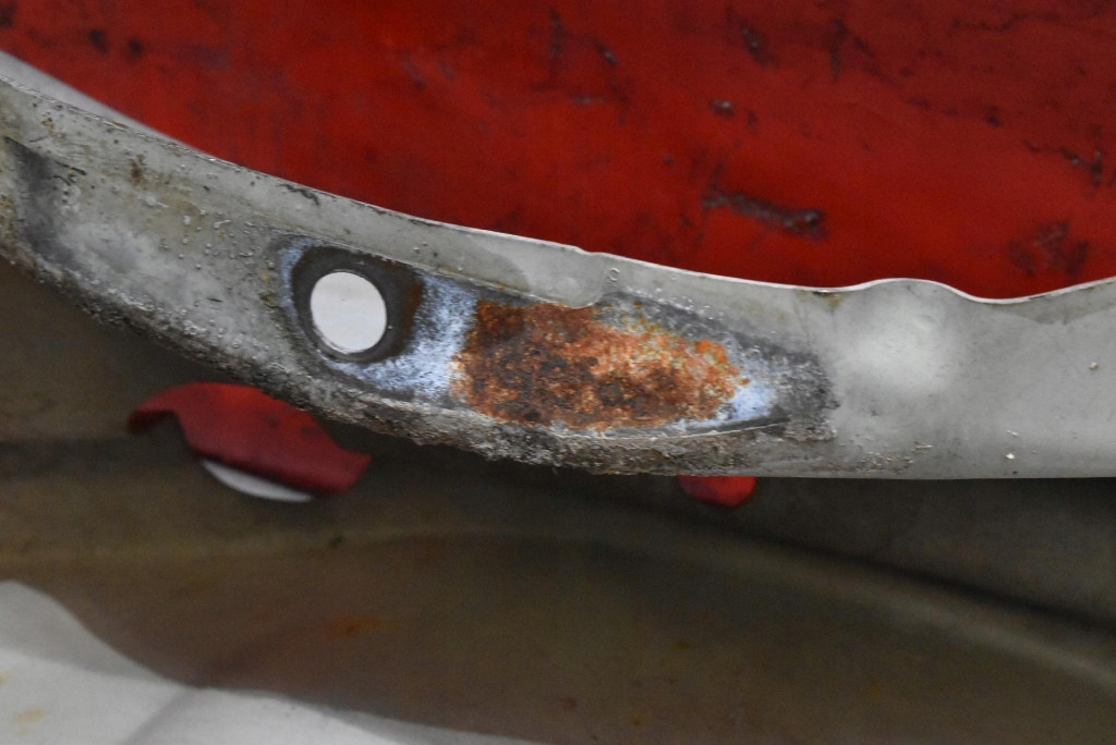 bumper support rear part rear pillar VOLVO V70 3 III 00-05