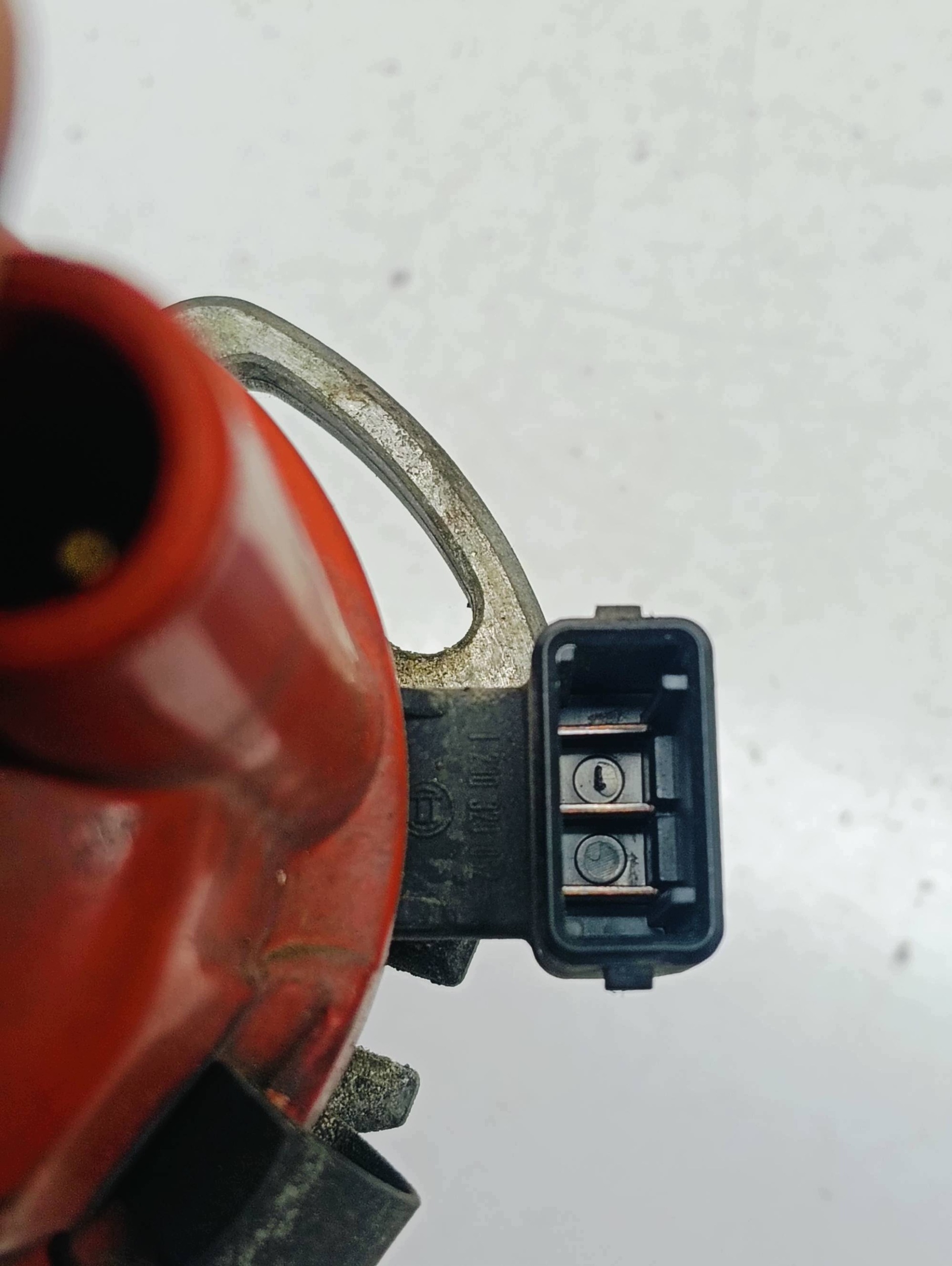 Aparat ignition Seat Cordoba 1.4 8V BOSCH 030905205B