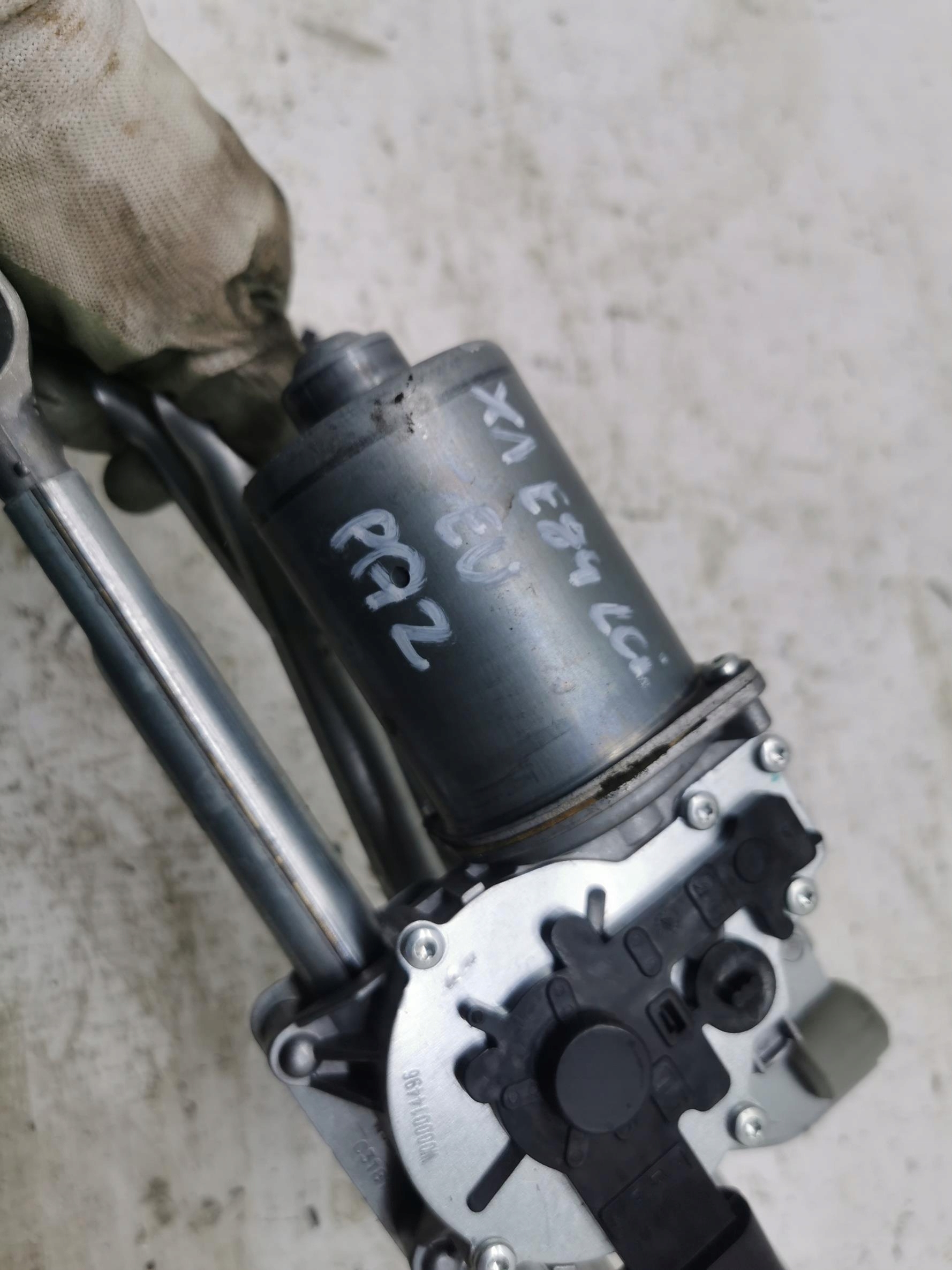 Wischergestänge vorne BMW X1 E84 2992465 EU