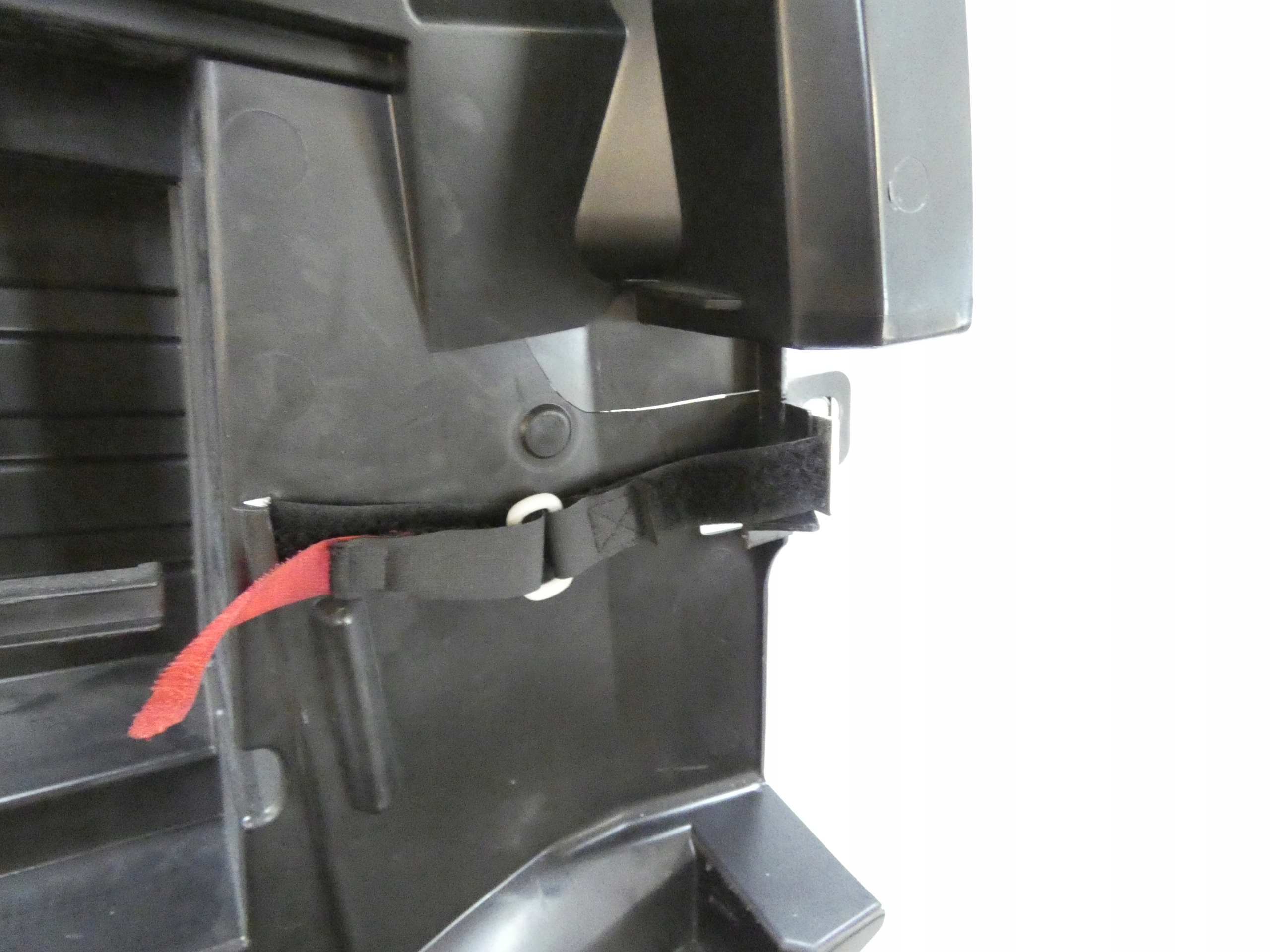 ORGANIZER boot MERCEDES A KLASA W169 04-12 A1698900161