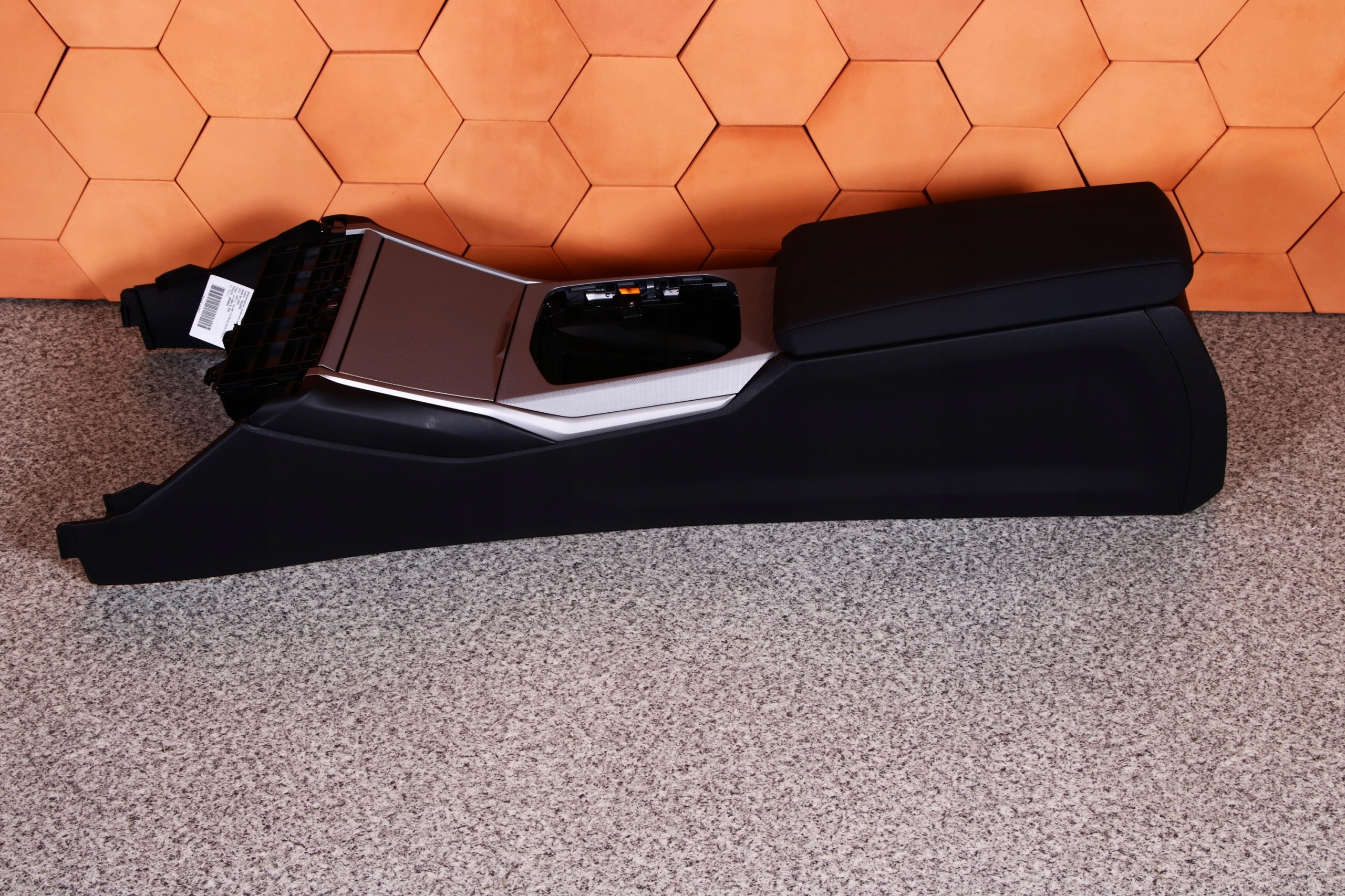 BMW G20 G21 - TUNEL central armrest black