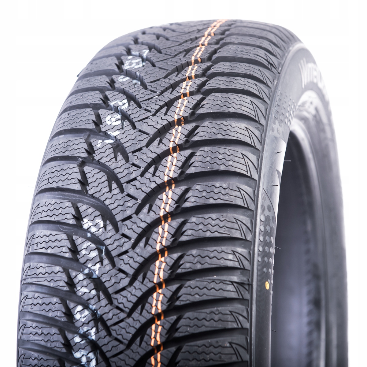 1x OPONA ZIMOWA 215/55R16 Kumho Wintercraft WP51