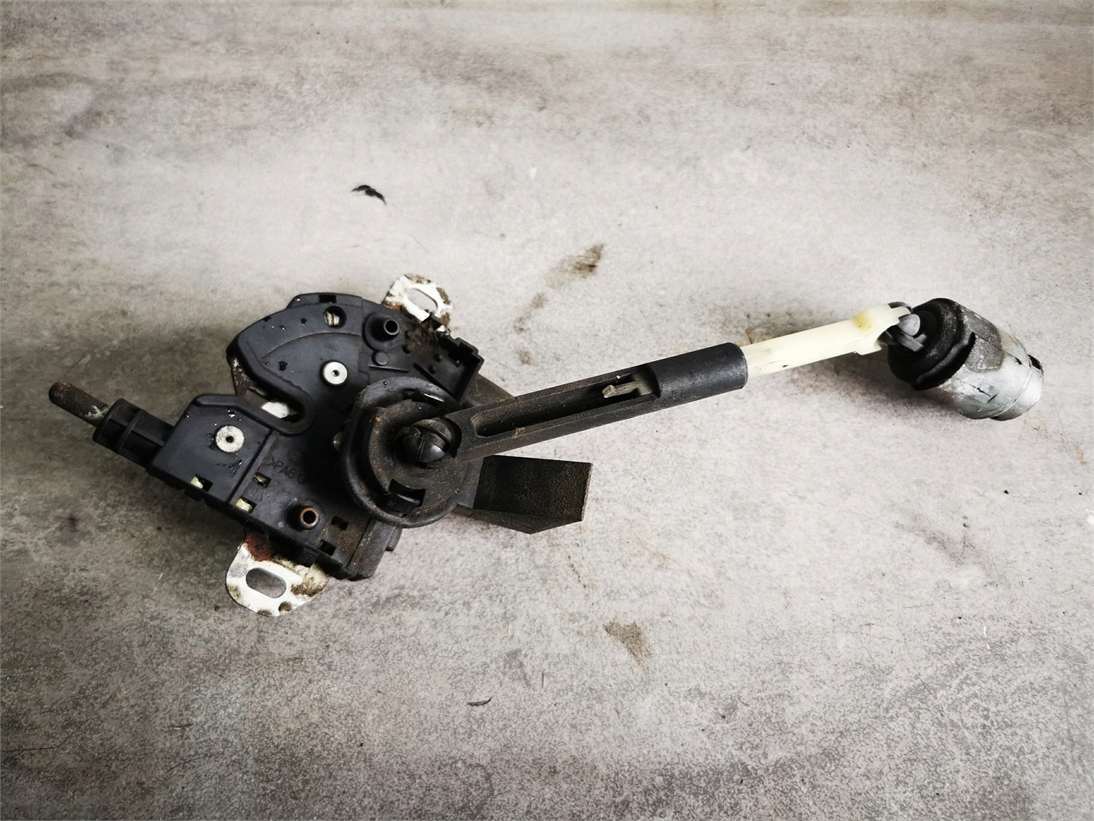 FORD FOCUS MK2 04-10 ЗАМОК КАПОТА + ТРОС