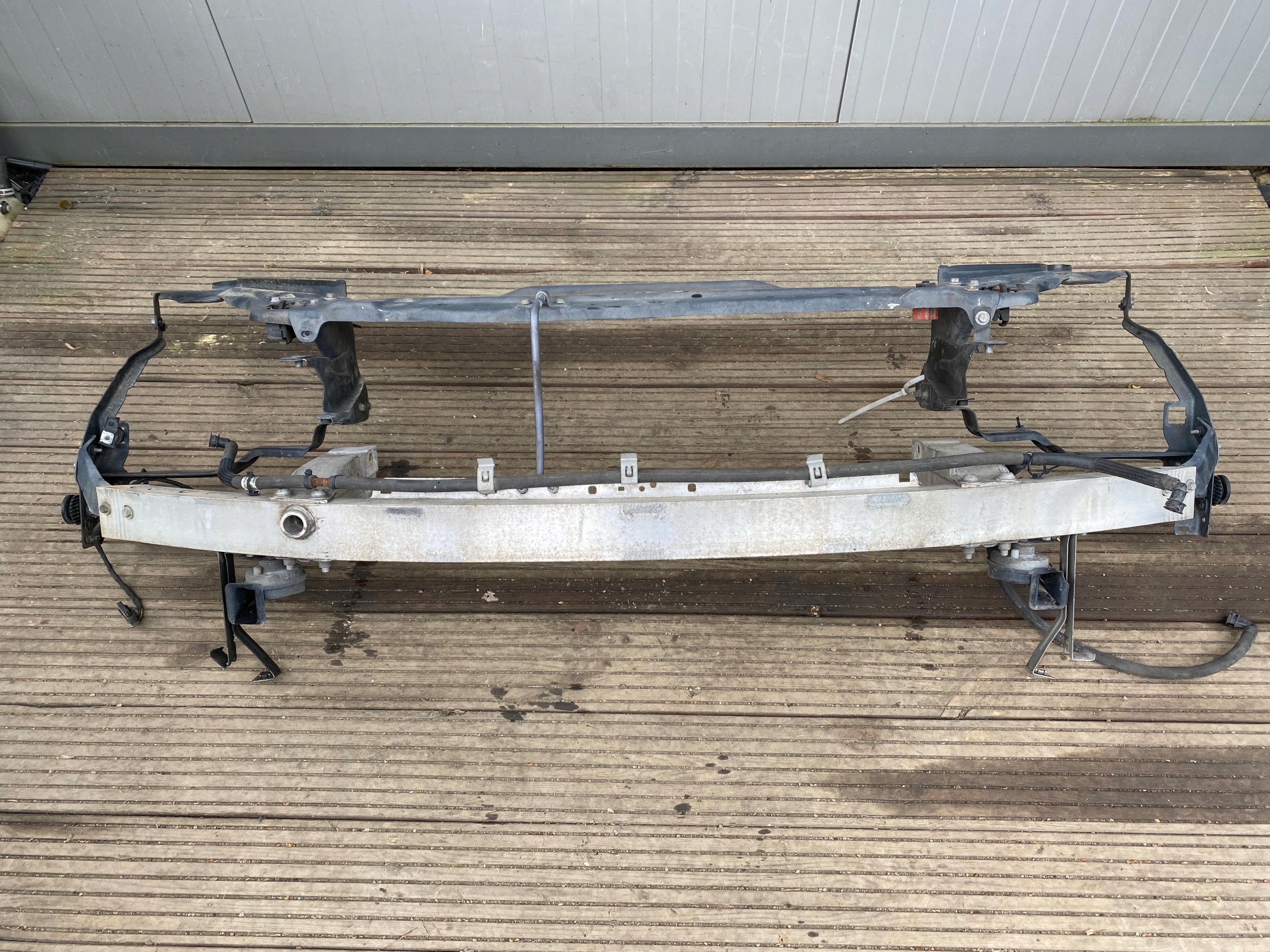 MERCEDES W204 support panel for radiators sider pillar OKULAR
