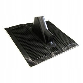 Střešní taška 45x40 černá s průchodkou