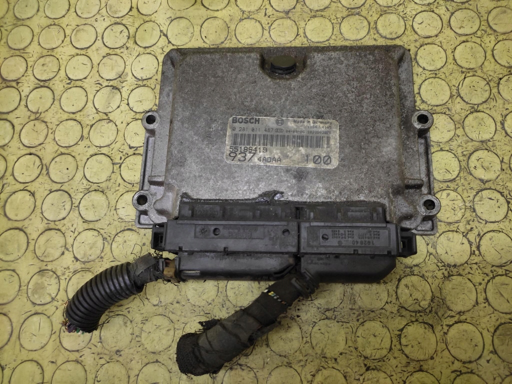ALFA ROMEO 147 control unit of the engine 0281011487