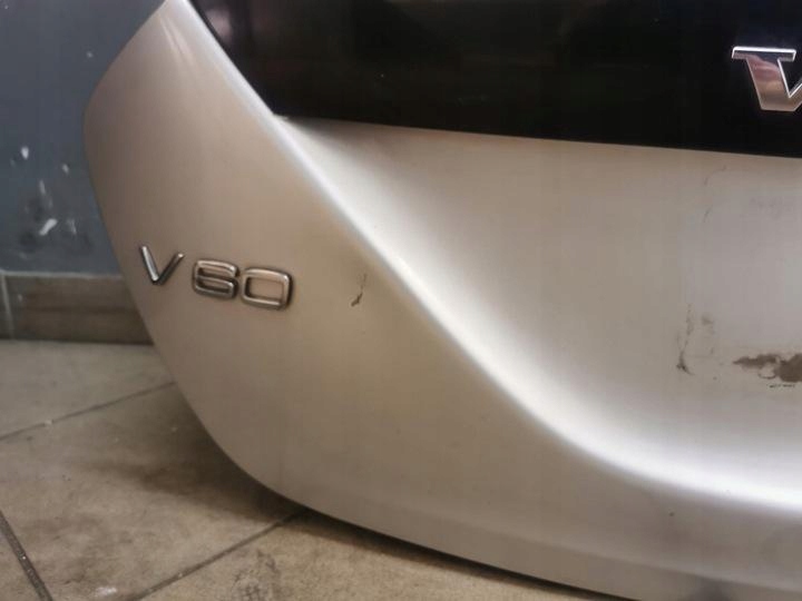 trunk door boot complete VOLVO V60 and 426-26