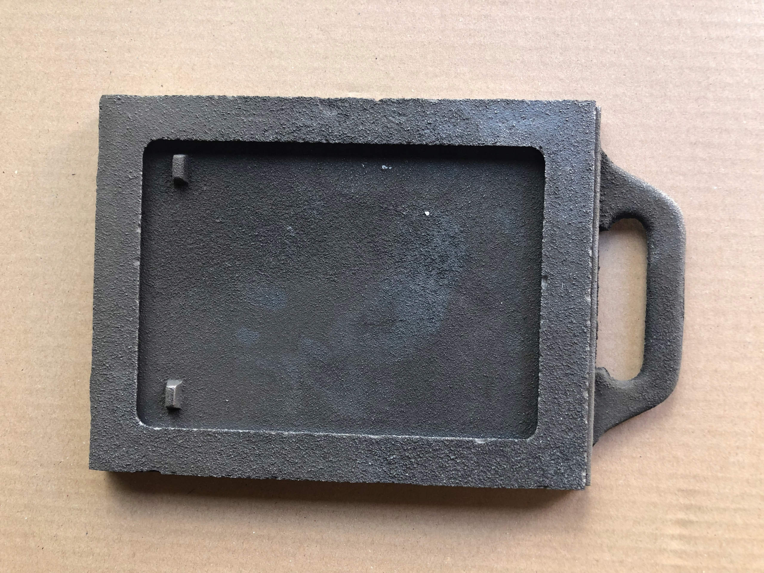 SZYBER ŻELIWY ZASUWA MAŁY Typ Obudowy kominkowe