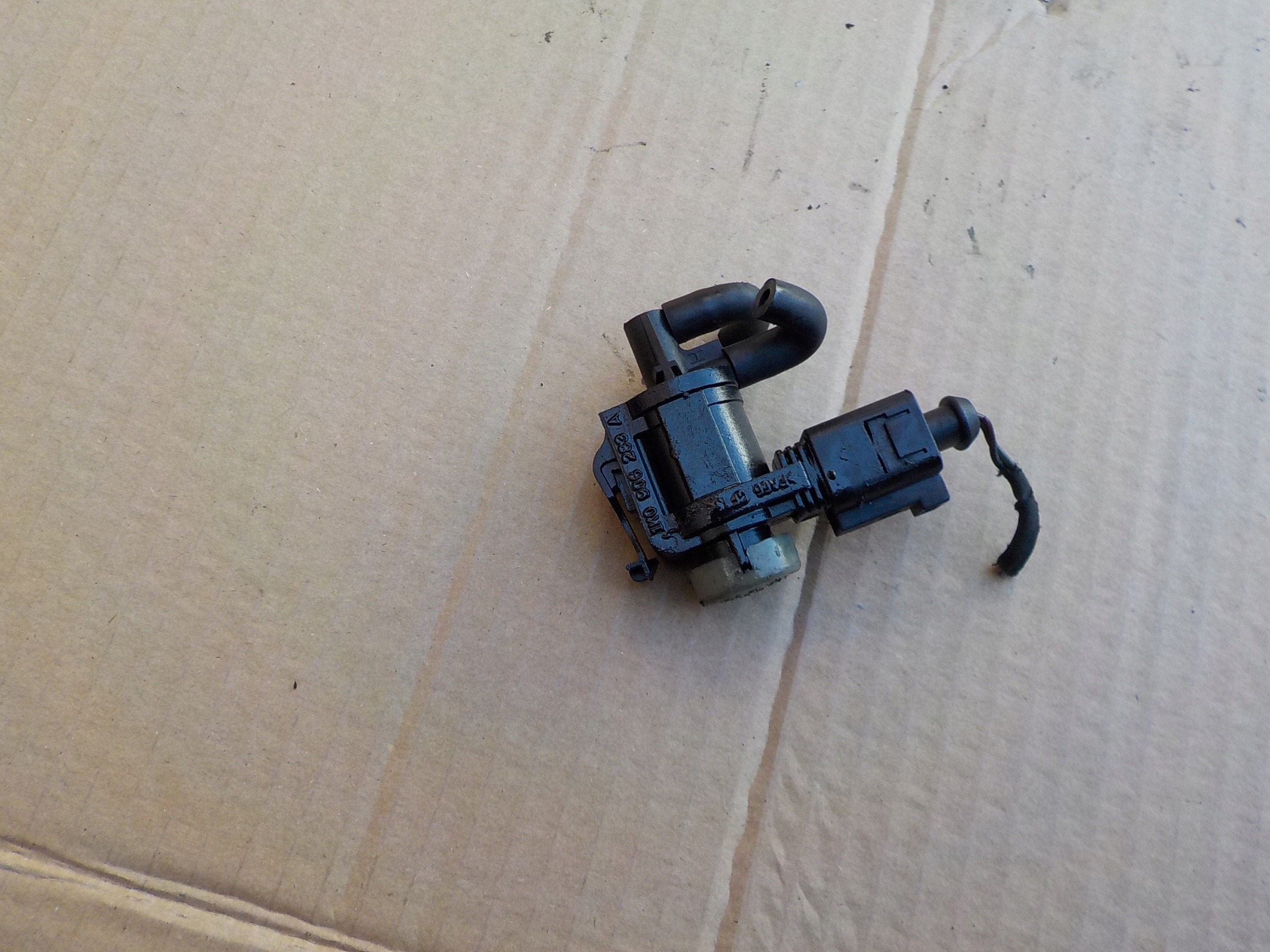 Sensor Unterdruck vw golf V 1,9 TDI 1K0906283A 2008r