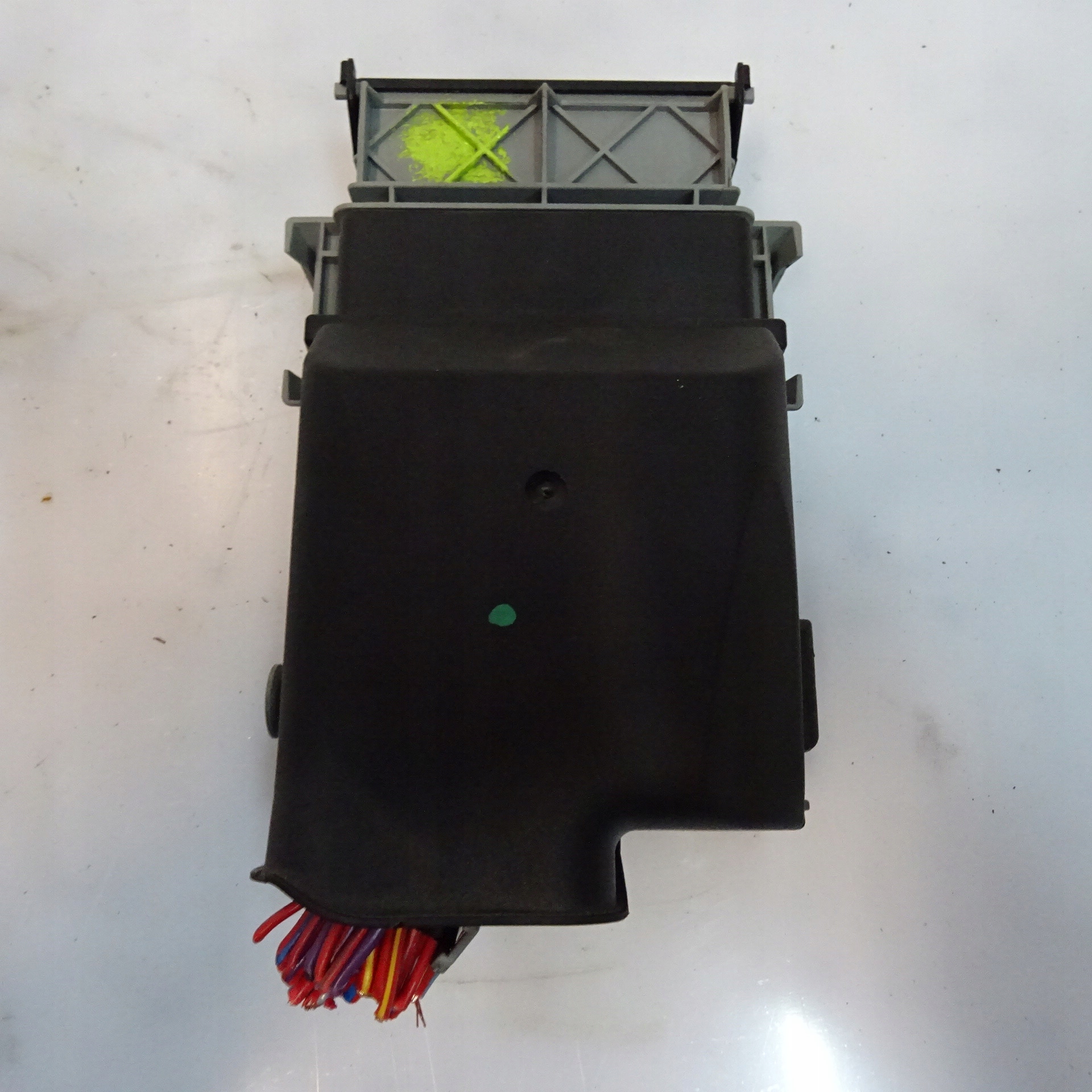 OPEL ASTRA J 1.7D Module fusibles 13222786