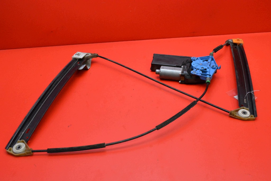 window regulator left front EU 8E1959801H AUDI A4 B7 sedan 04-08