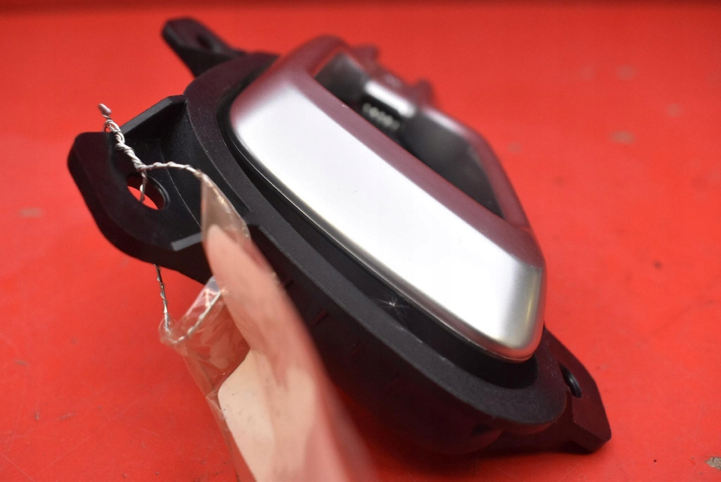handle inner left front CHROM 82613-R2000 KIA SPORTAGE 5 V 21-25