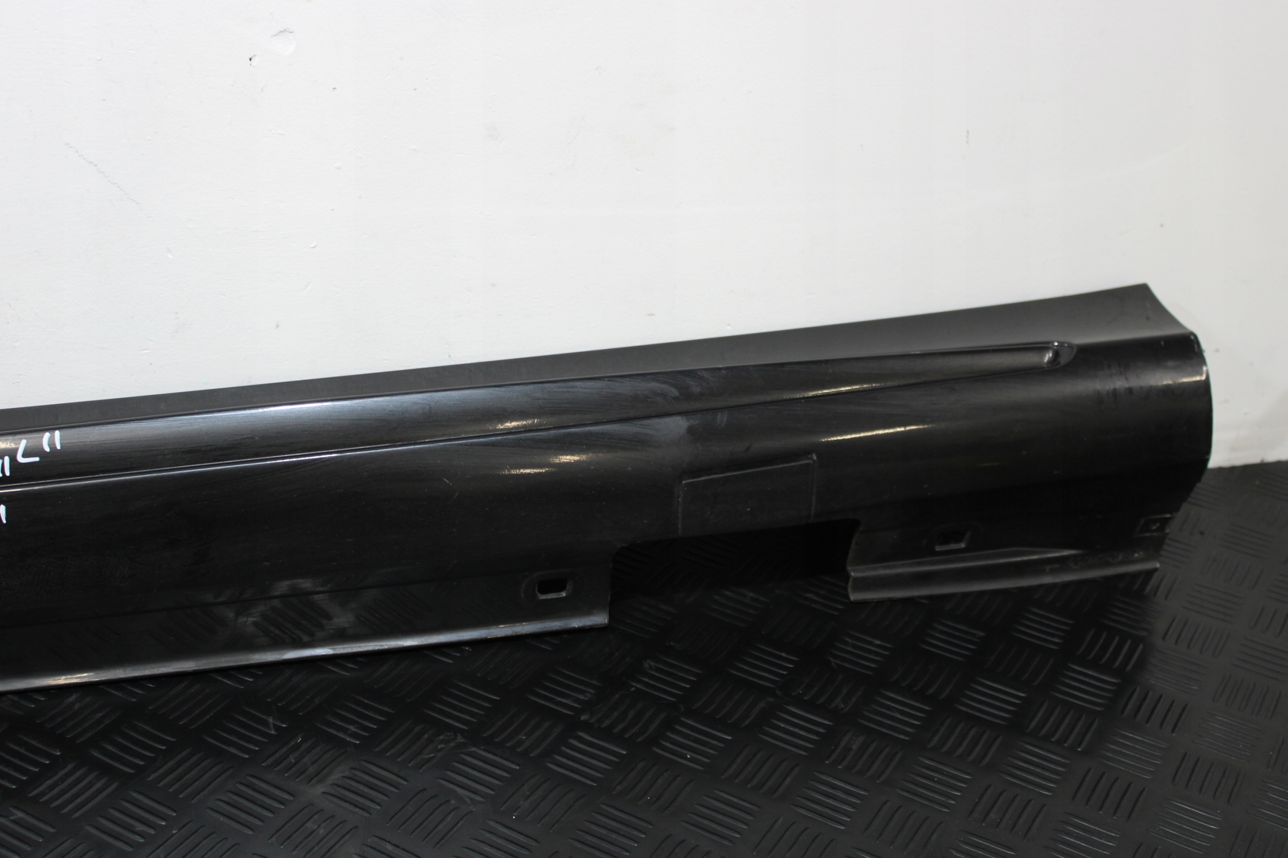 cap threshold threshold left A1766980054 MERCEDES B-KLASA W246 LIFT