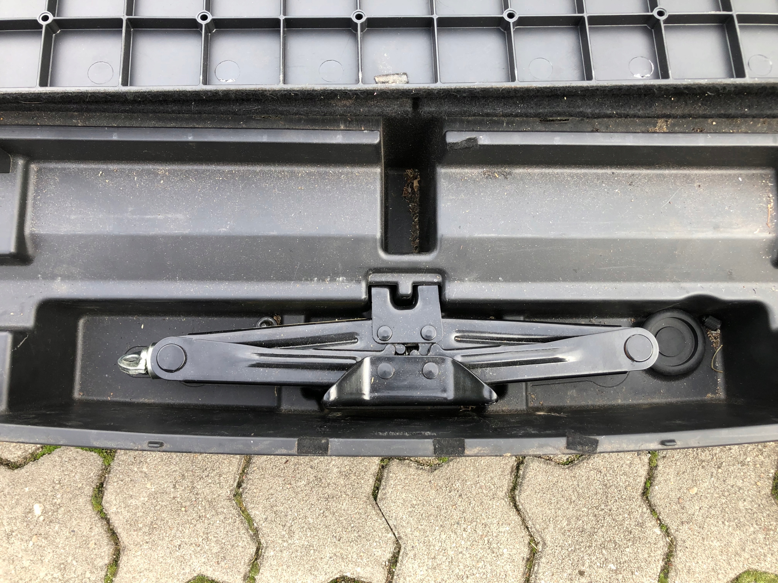 COROLLA VERSO II Handschuhfach Kofferraum Schalthebel lock with key