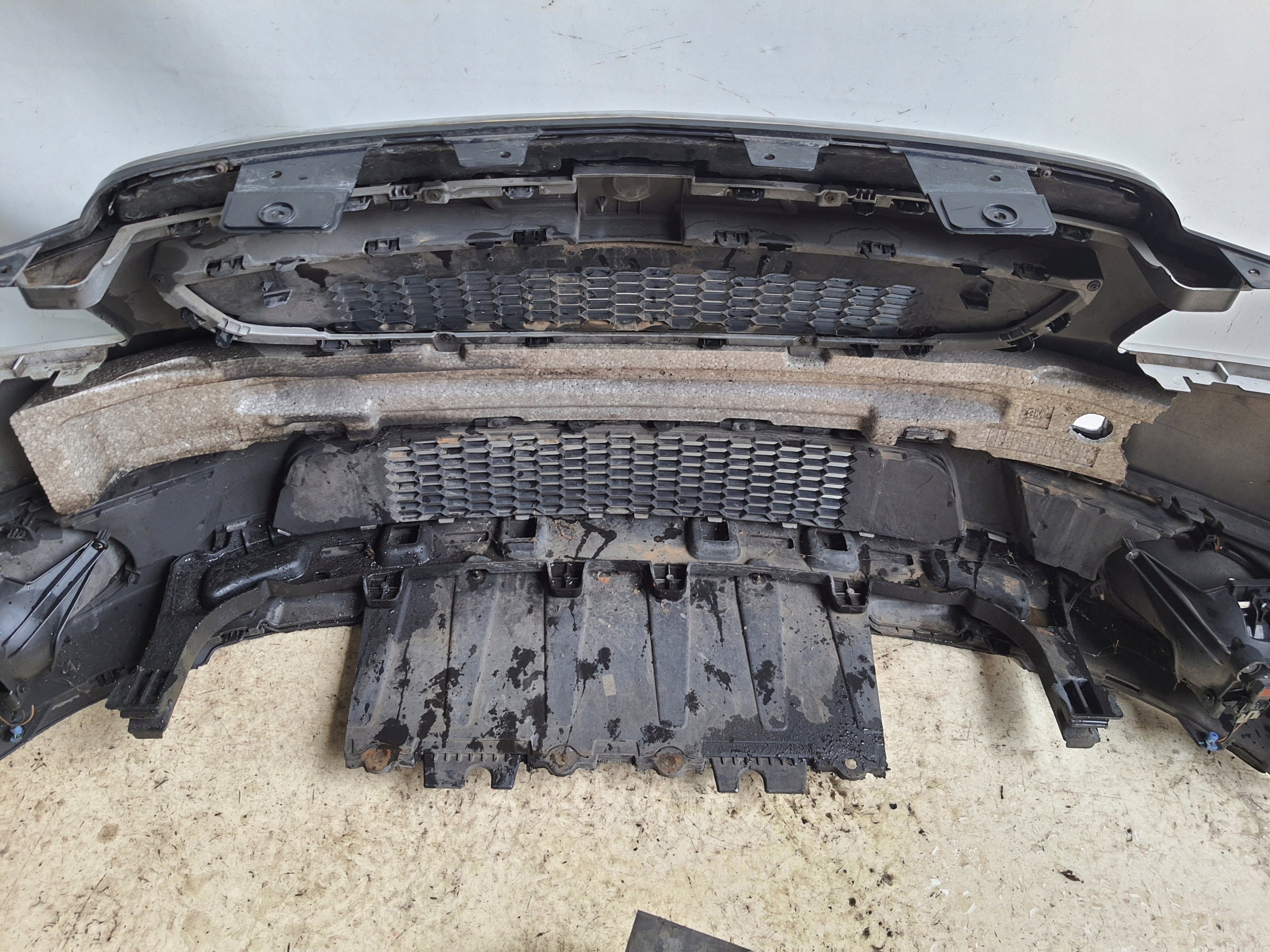 CHEVROLET ORLANDO 10-18 bumper