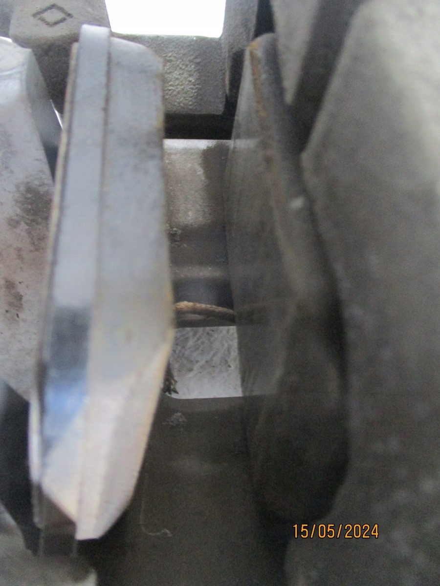 caliper calipers ALFA ROMEO STELVIO 2,2 rear part rear.