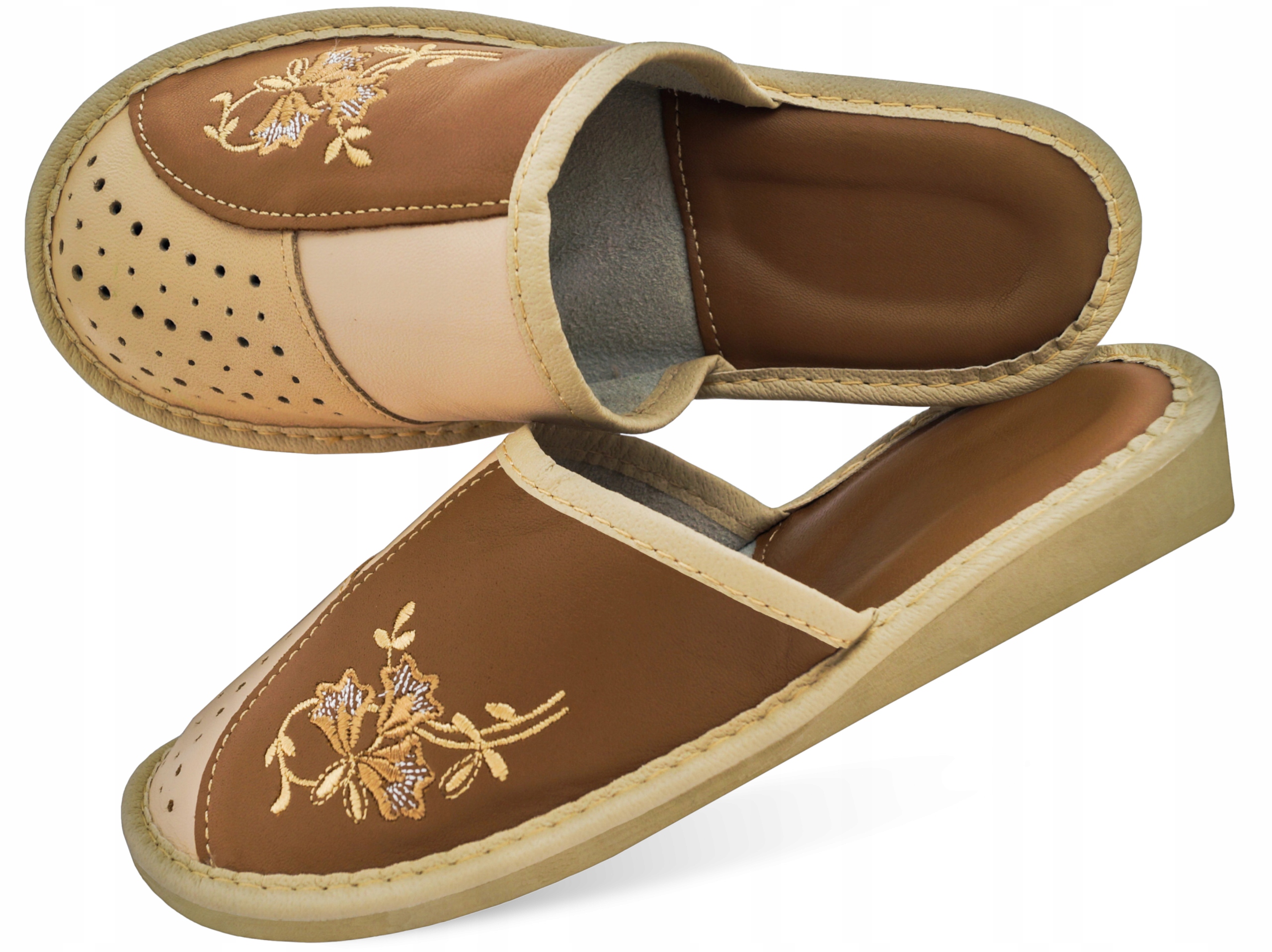 

Kapcie damskie, Pantofle skórzane wsuwka