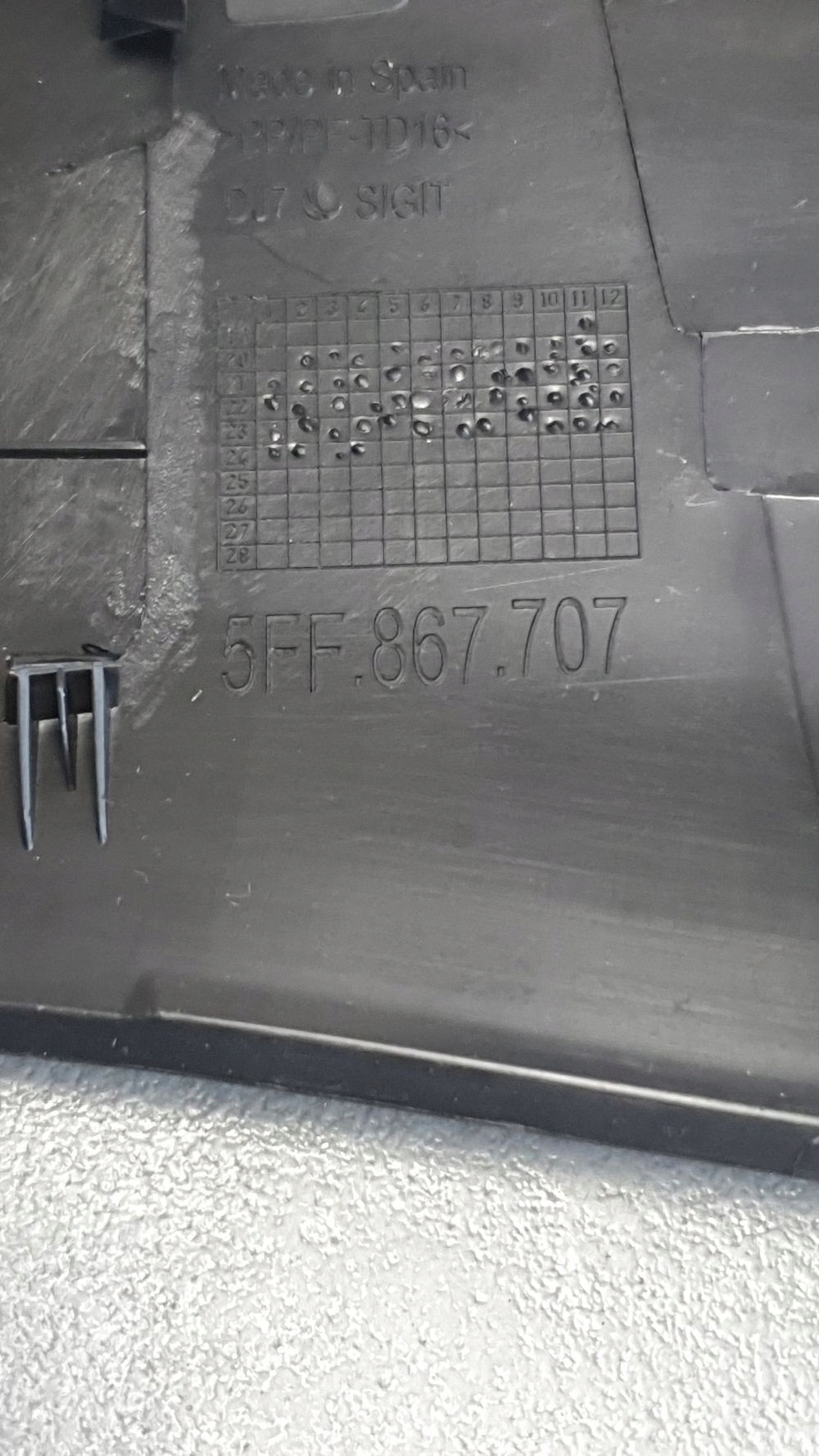 Cupra Formentor cover boot 5FF867707