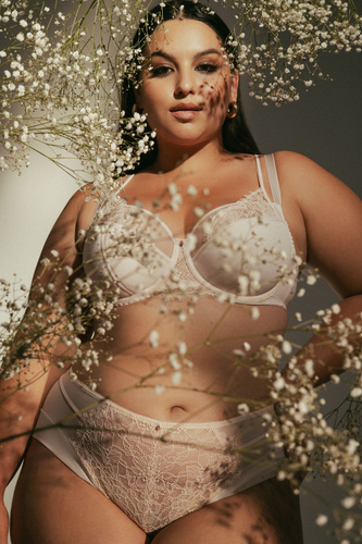 Polovyztužená podprsenka Ava 2163 pudrová semi soft elegantní spodní prádlo