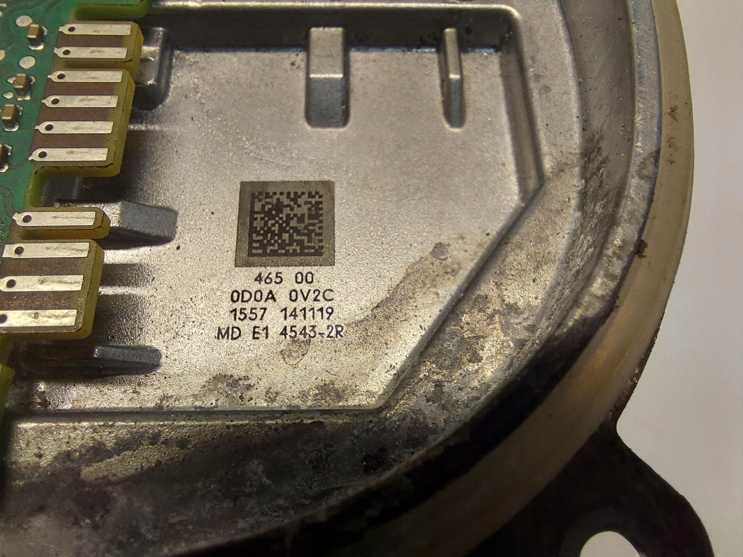 BMW G20 330e module control unit LED right front 141119