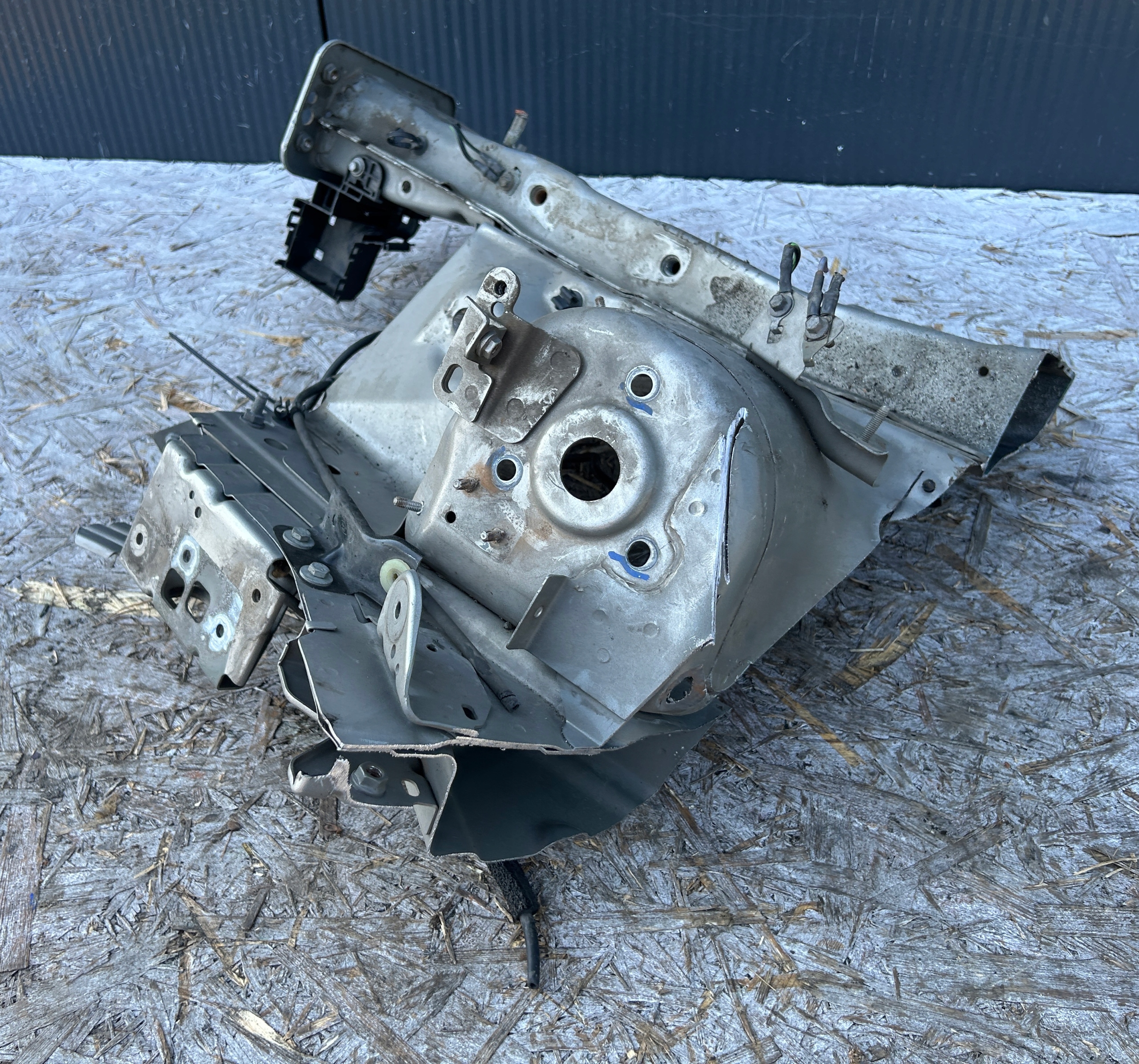 quarter FARTUCH left front FORD TOURNEO TRANSIT COURIER MK1 14