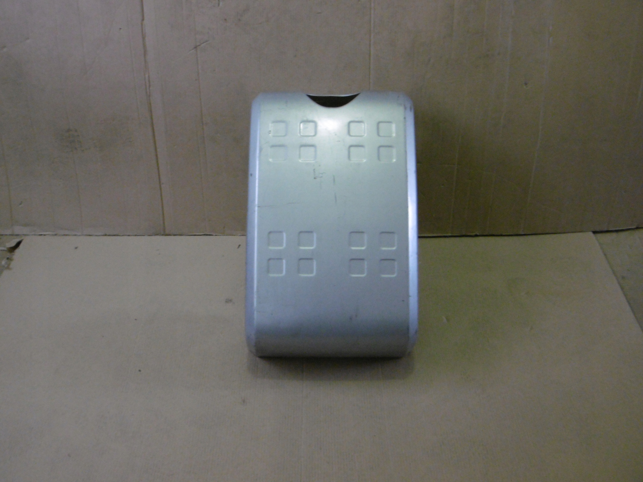 OSŁONA ZBIORNIKA ADBLUE VOLVO FH