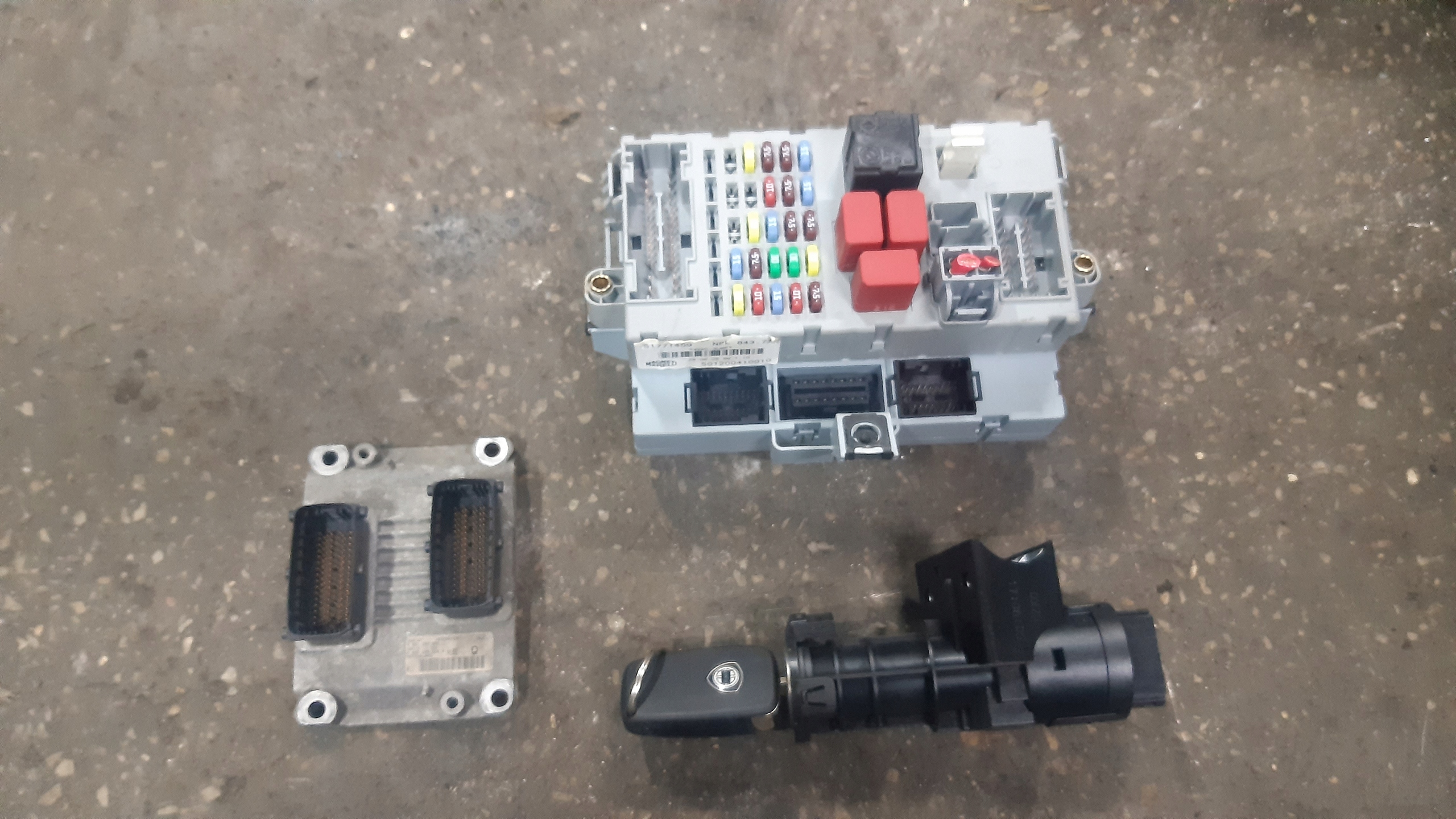 КОМПЛЕКТ ДО ТИМ ЛЯНЧА YPSILON II 1.2 03-11r