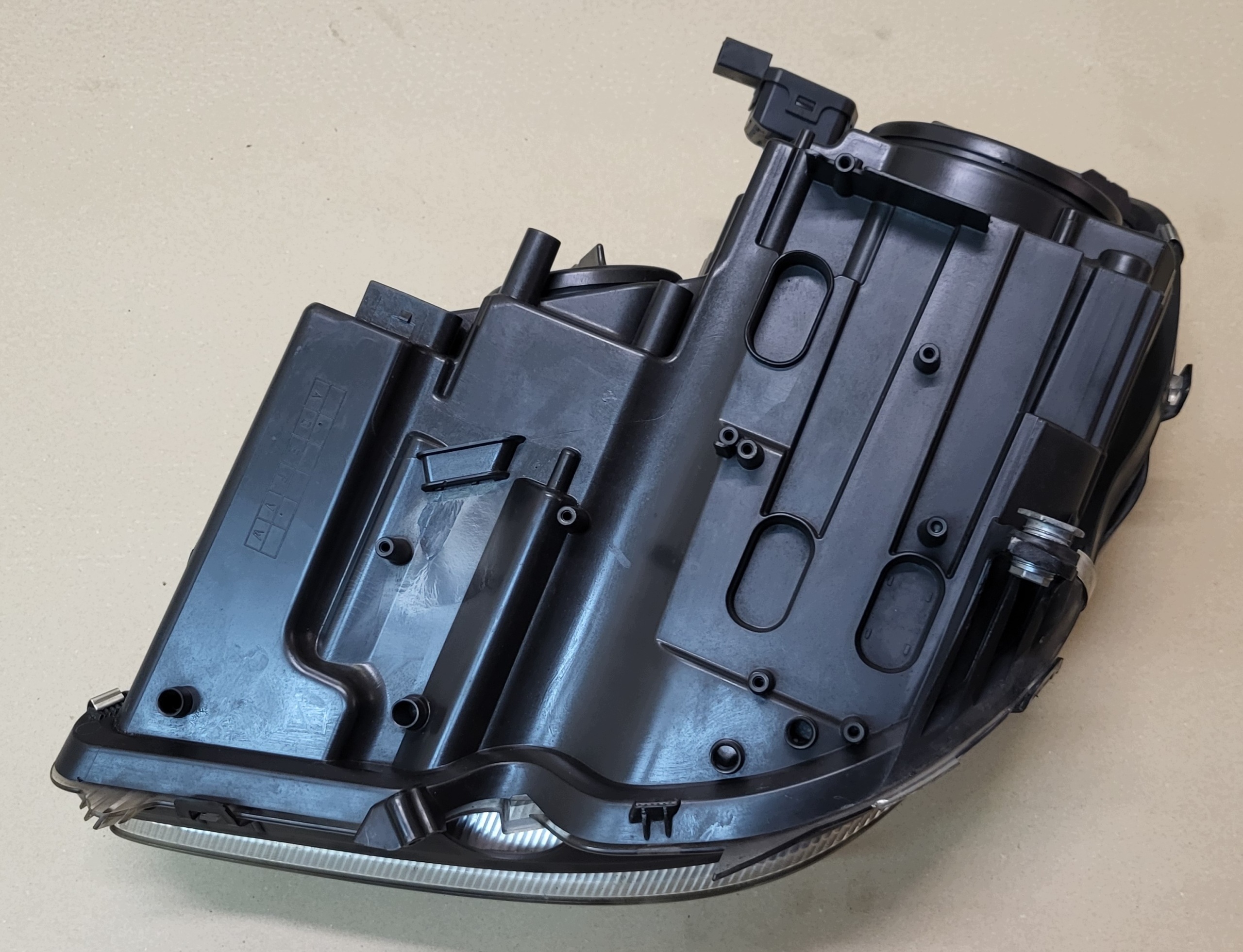 light right front REFLEKTOR lens H7 MERCEDES CLS W219 OE EUROPA