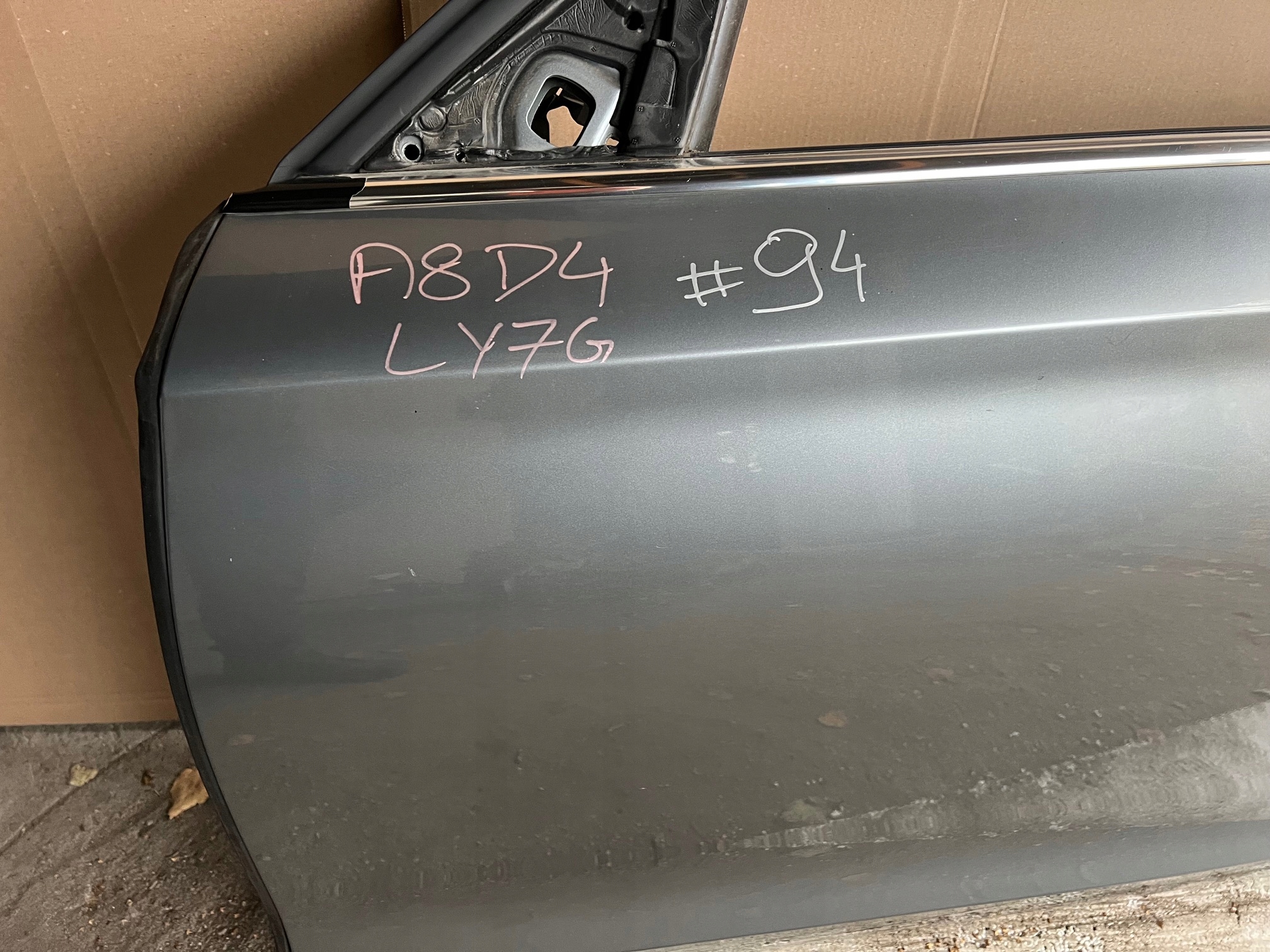AUDI A8 D4 door left front left front LY7G