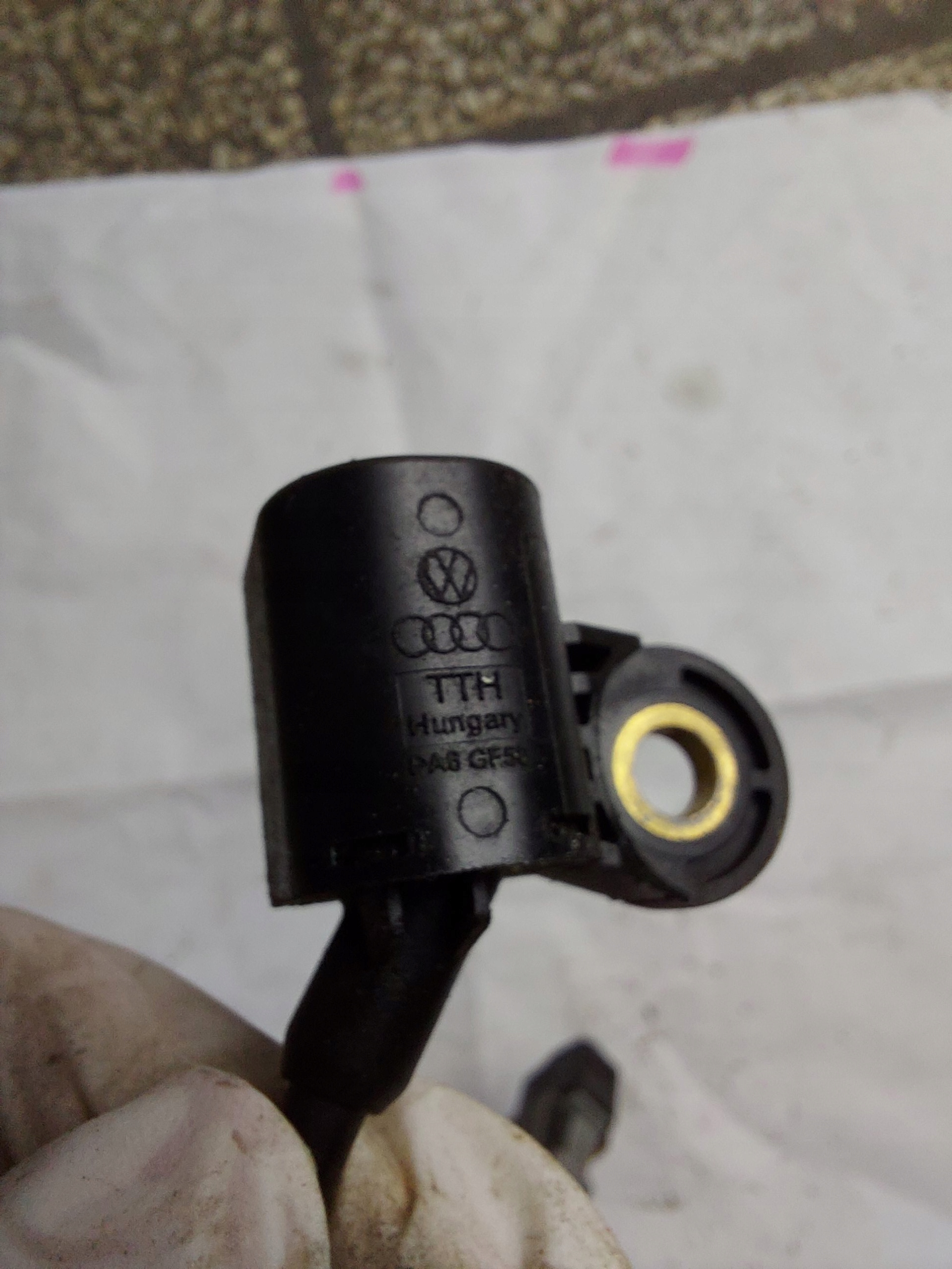 Sensor SPALANIA STUKOWEGO AUDI VW SEAT SKODA OE