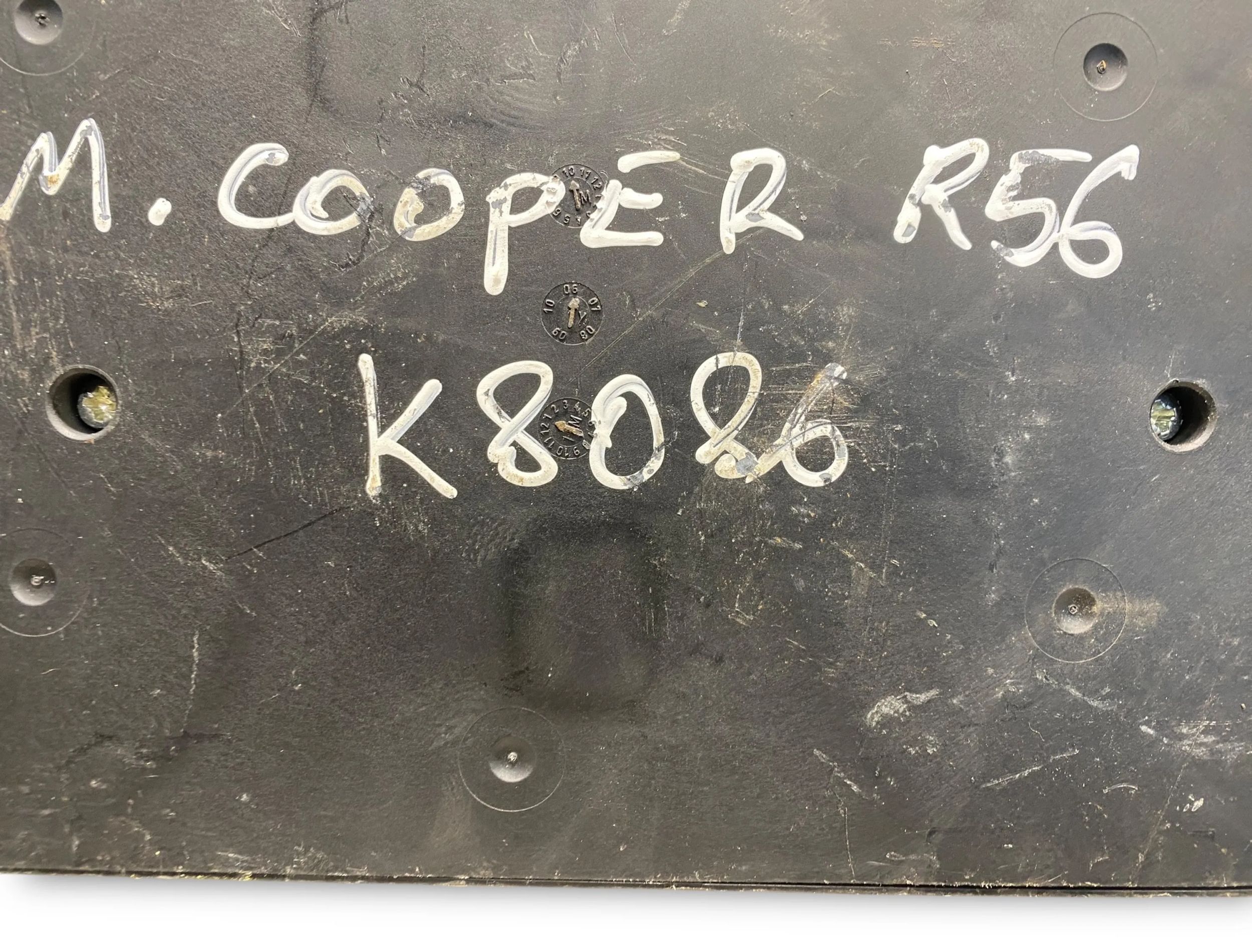 MINI ONE - COOPER Купе R56 2007 рамка / модуль предохранителей