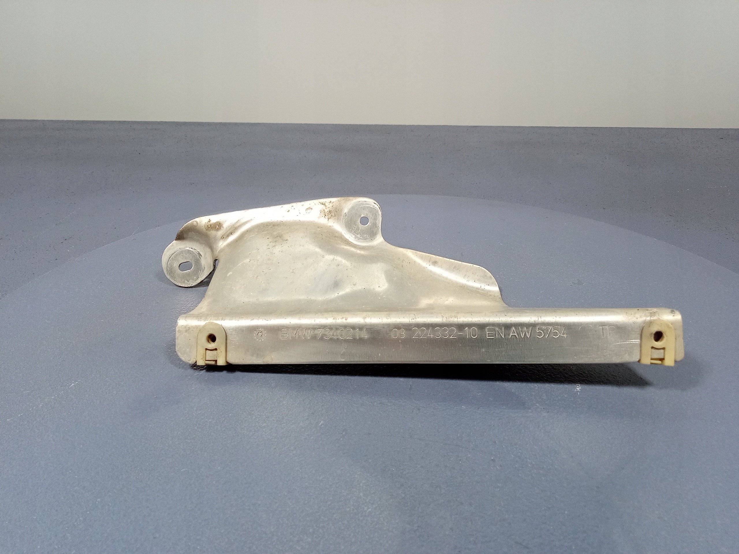 BMW 7 G11 G12 G30 теплоізоляція права 7340214