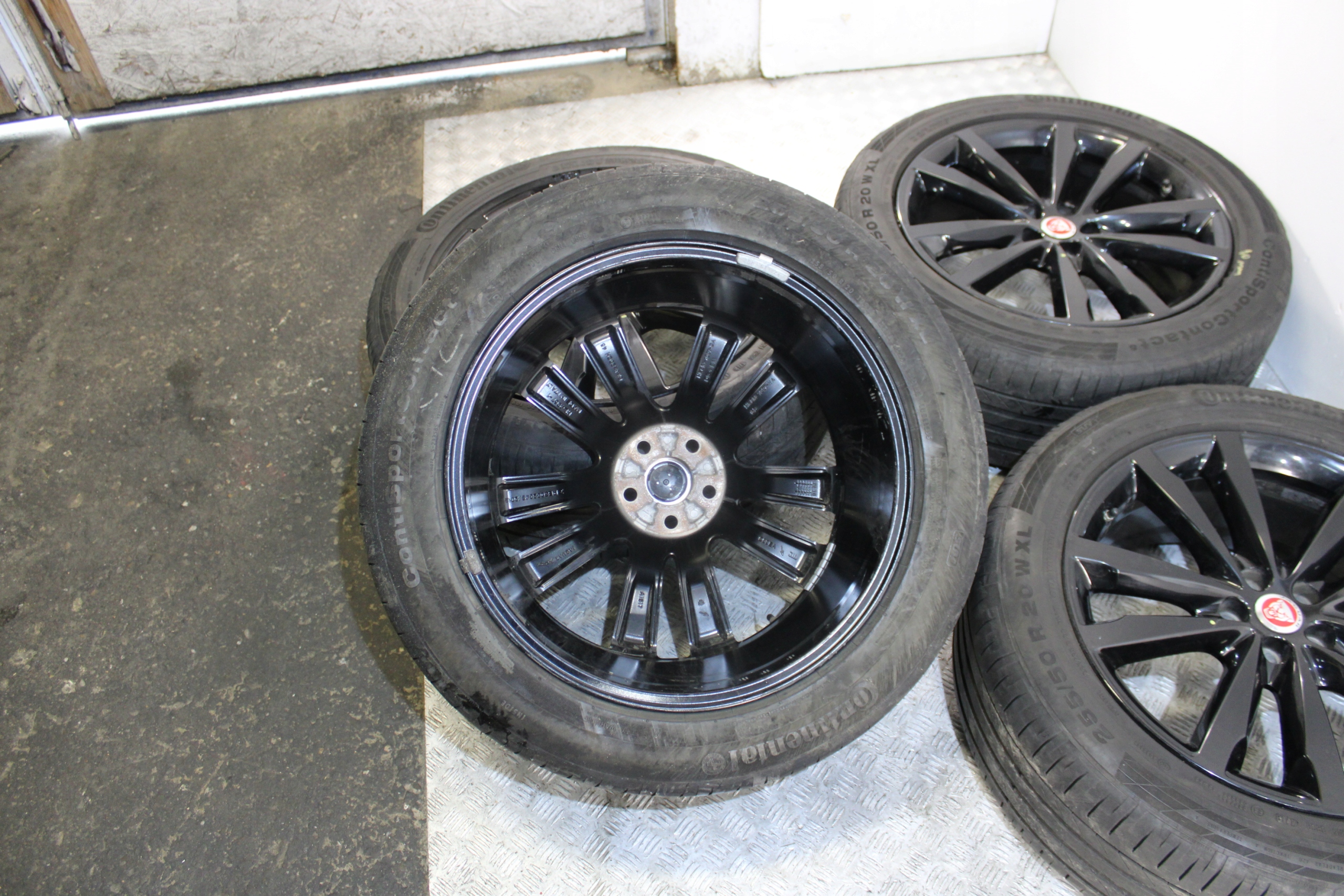 wheels discs disc JAGUAR F-PACE X761 HK8M-1007-HA 255/50 R20