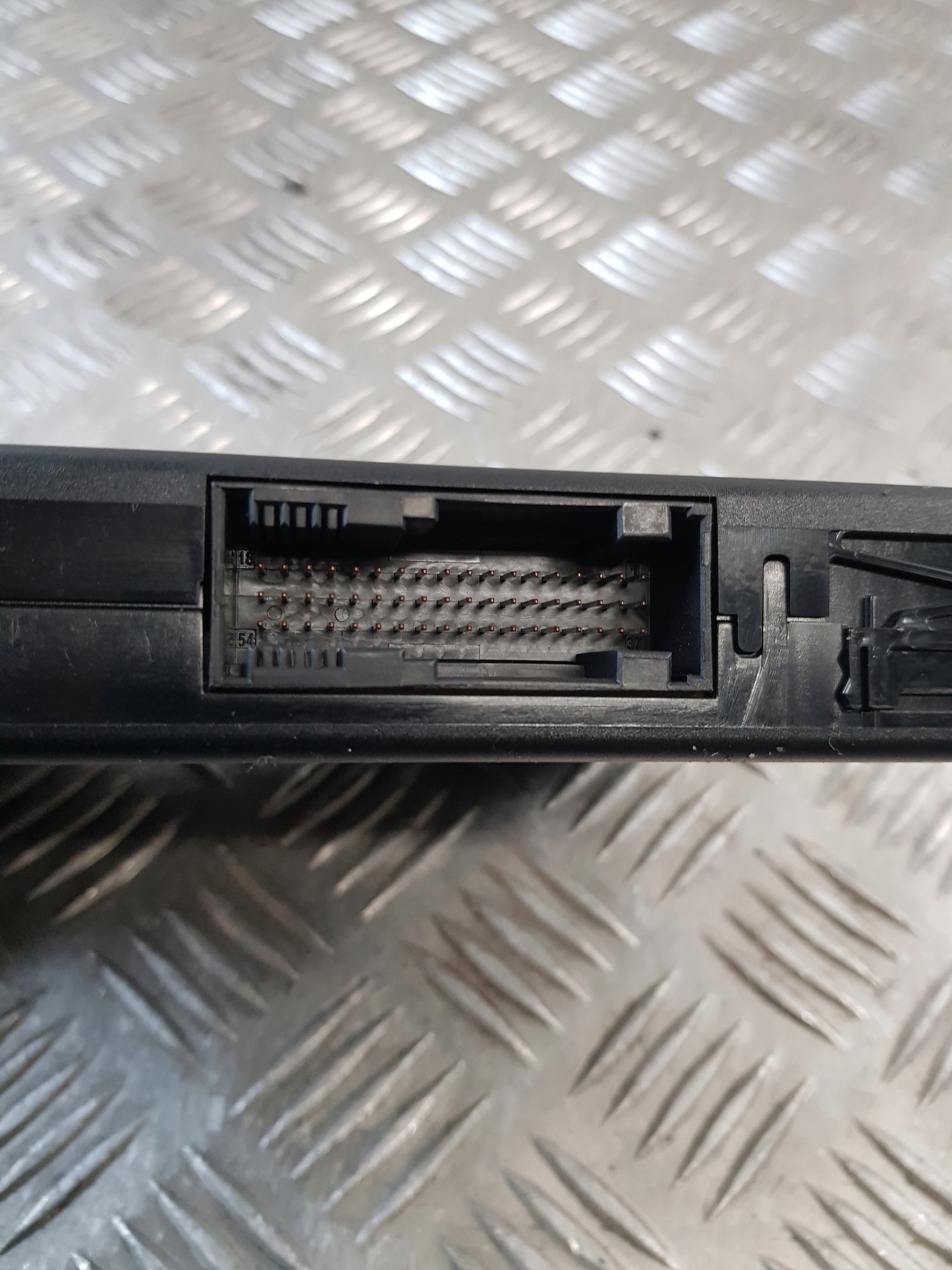 module control unit BLUETOOTH 3C8035730B VW PASSAT B7 11R- EUROPA
